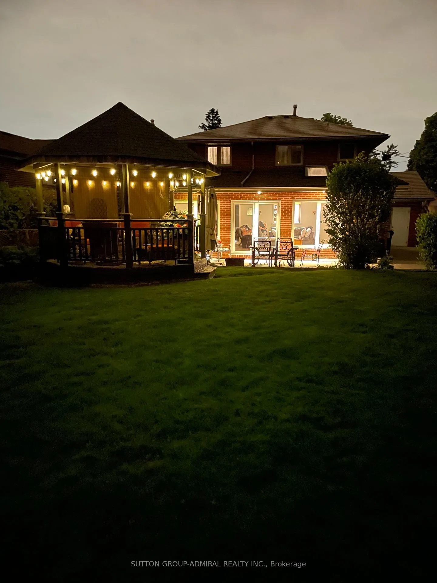 Photo 38 of 41 Hamptonbrook Drive, Etobicoke, Willowridge-Martingrove-Richview — HOMEH