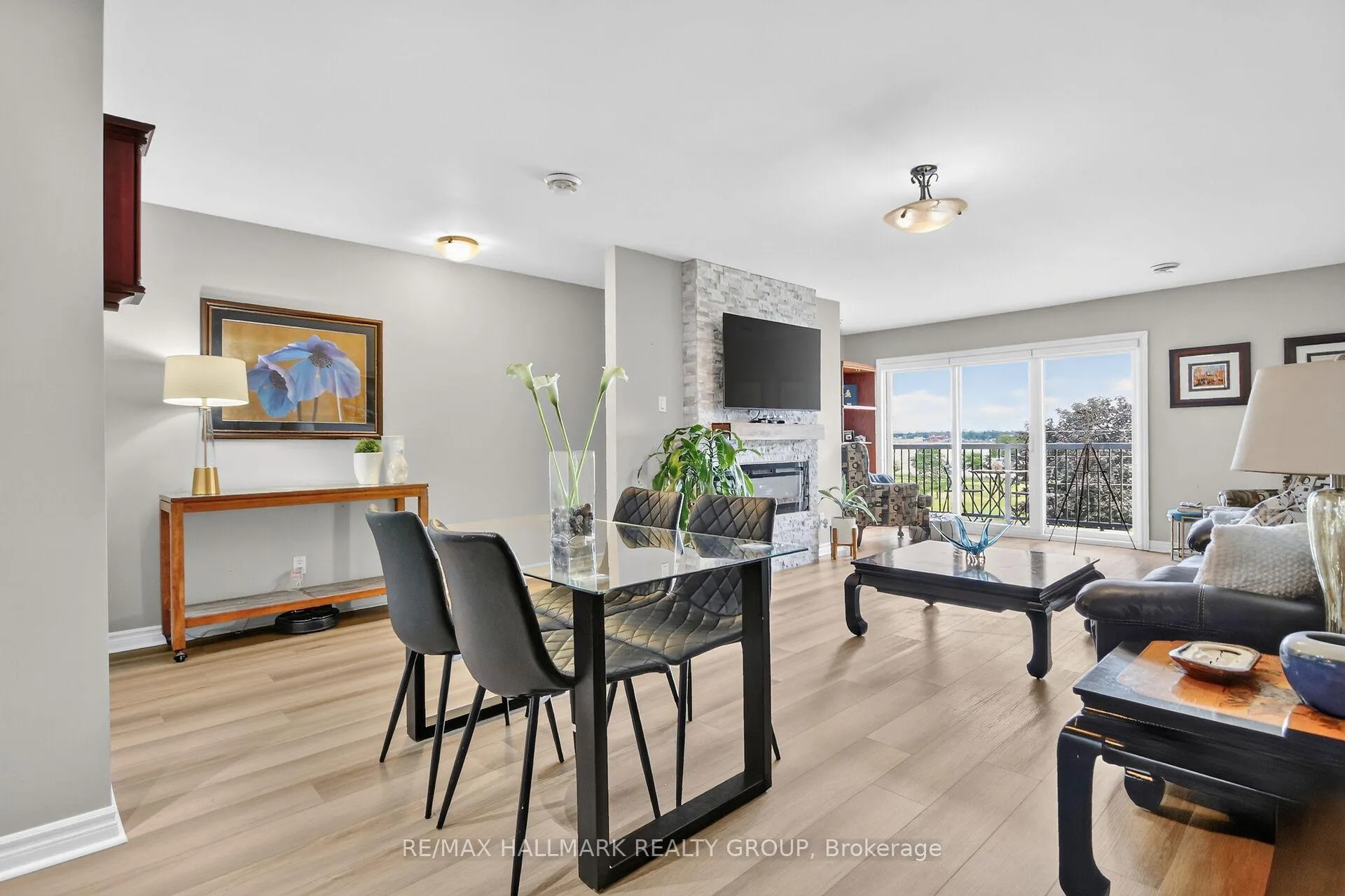 Photo 10 of Unit 7, 410 King Street E, Prescott, Prescott — HOMEH