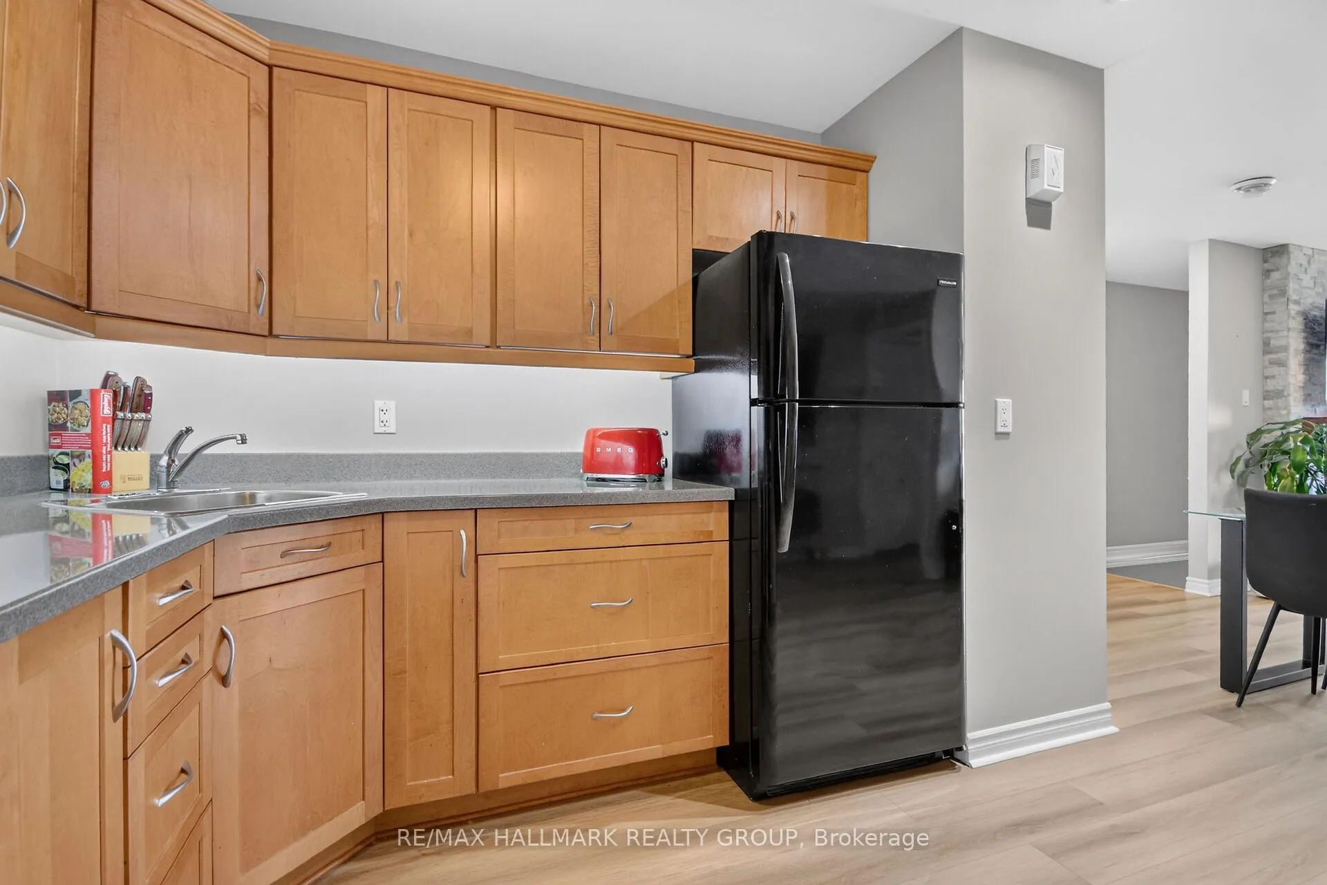 Photo 19 of Unit 7, 410 King Street E, Prescott, Prescott — HOMEH