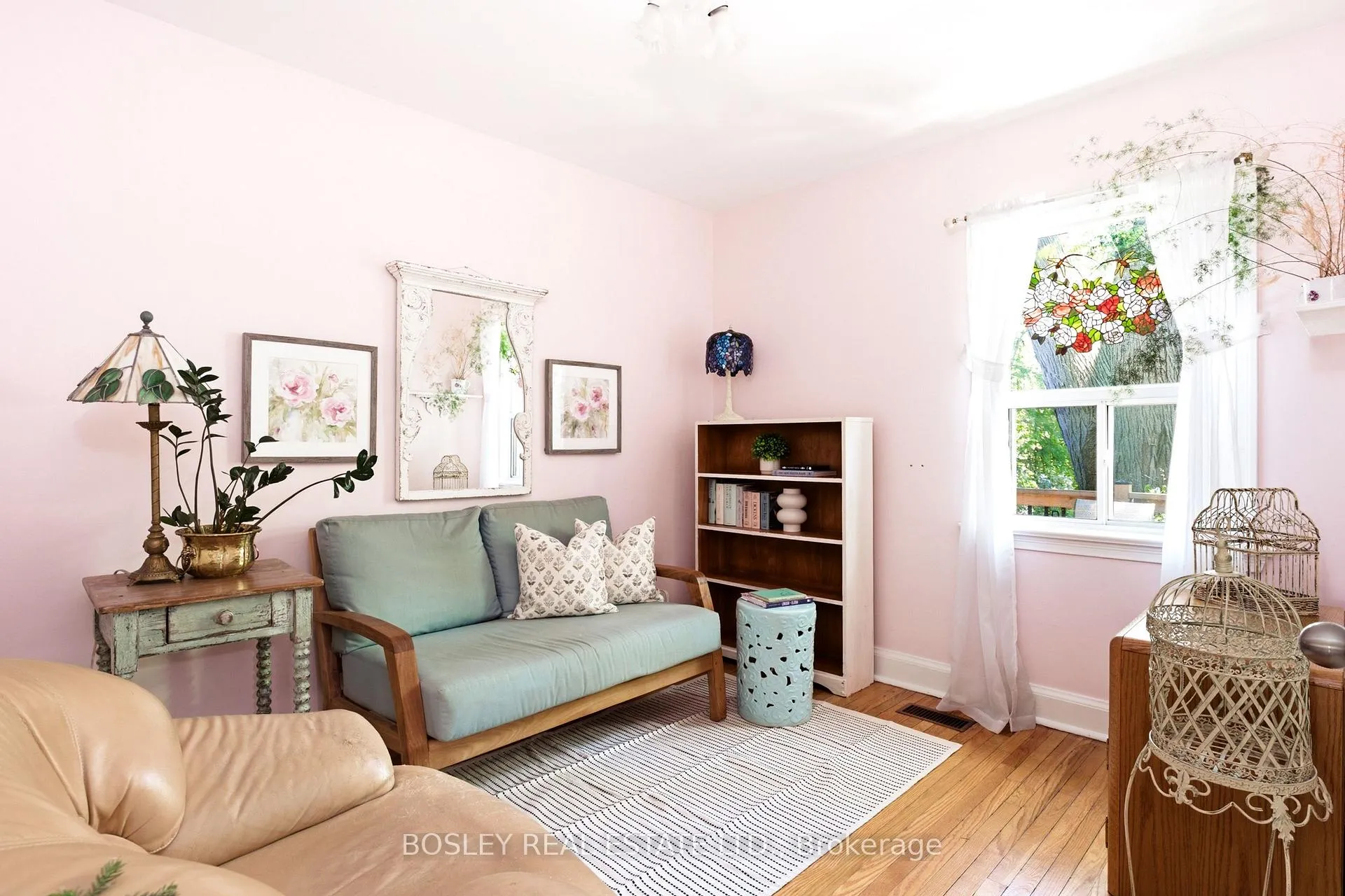 Photo 10 of 121 Presley Avenue, Scarborough, Clairlea-Birchmount — HOMEH