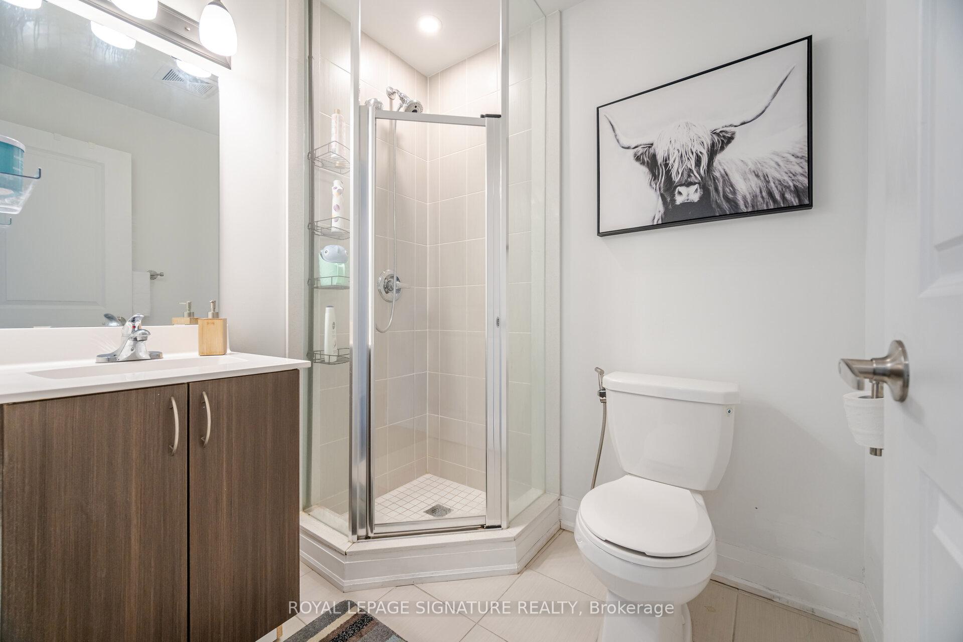 Photo 27 of Unit D-603, 5289 Highway 7, Vaughan, Vaughan Grove — HOMEH