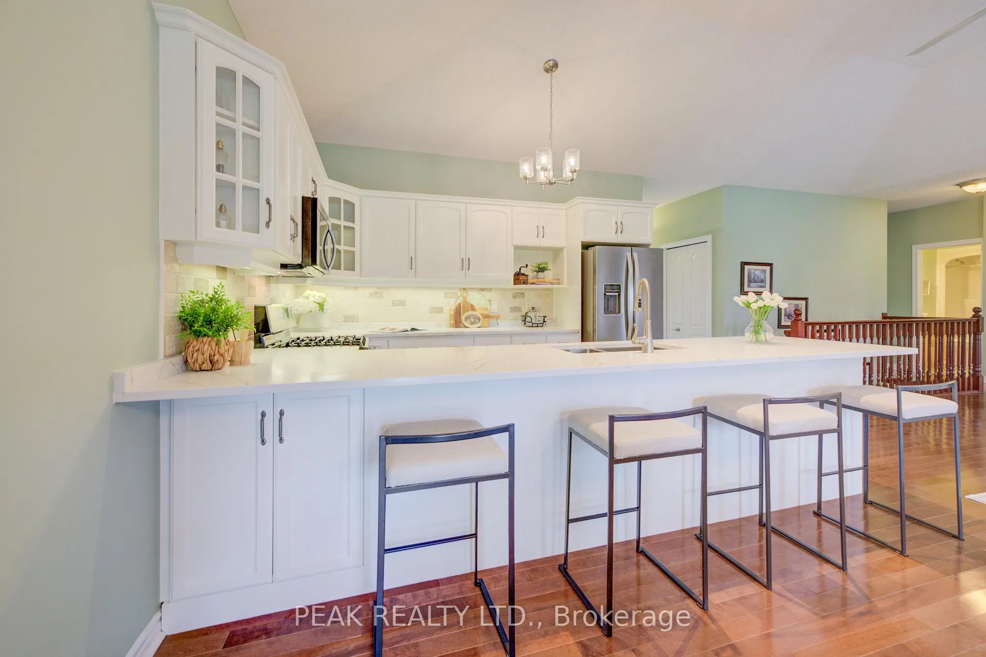 Photo 6 of 148 Devonshire Drive, Wilmot, New Hamburg — HOMEH