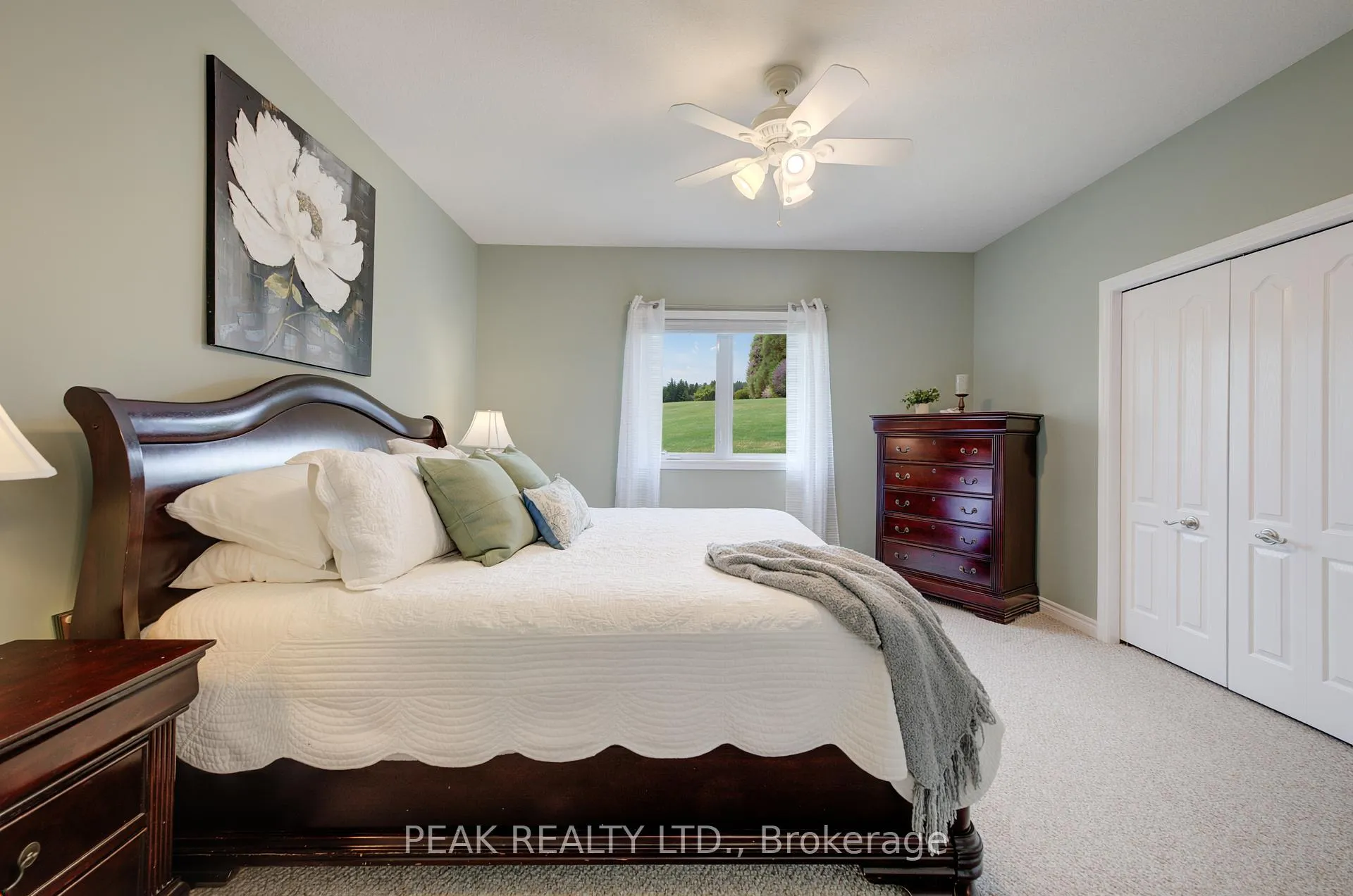Photo 19 of 148 Devonshire Drive, Wilmot, New Hamburg — HOMEH