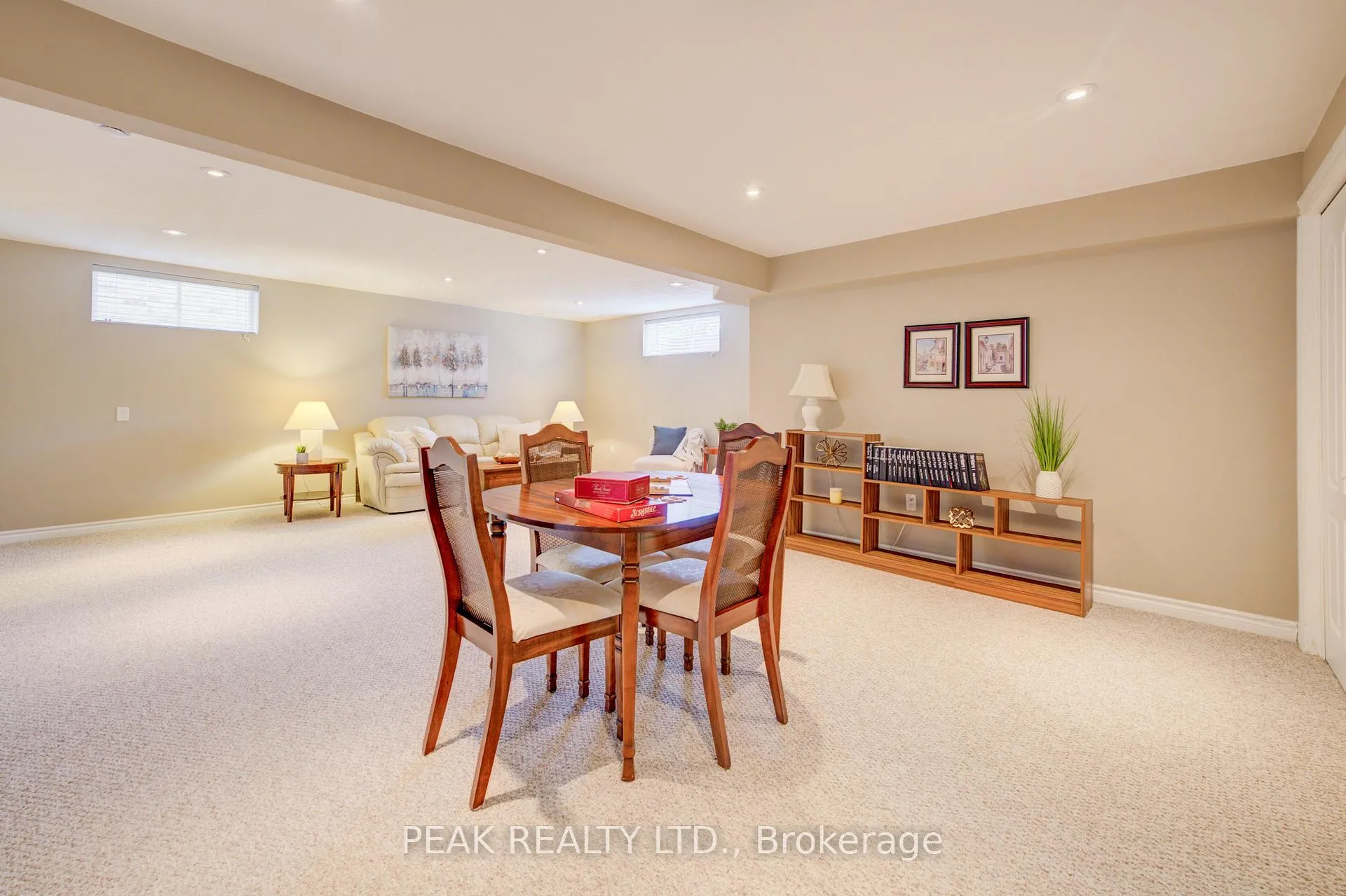 Photo 30 of 148 Devonshire Drive, Wilmot, New Hamburg — HOMEH