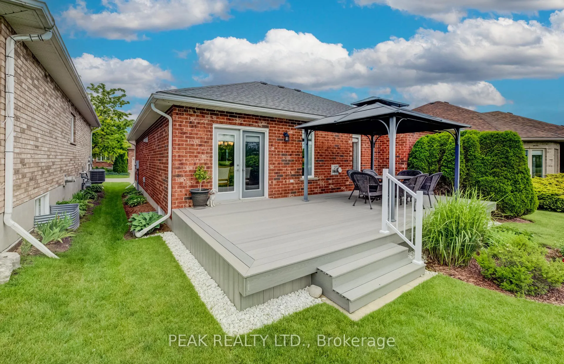 Photo 37 of 148 Devonshire Drive, Wilmot, New Hamburg — HOMEH