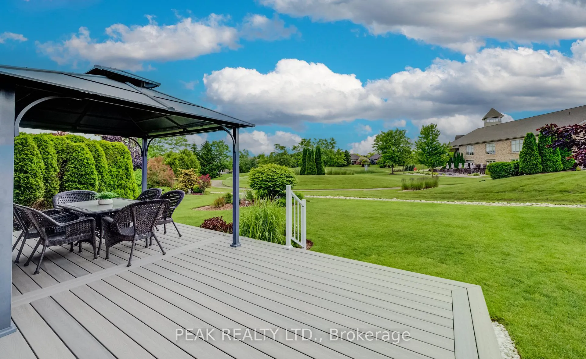 Photo 39 of 148 Devonshire Drive, Wilmot, New Hamburg — HOMEH