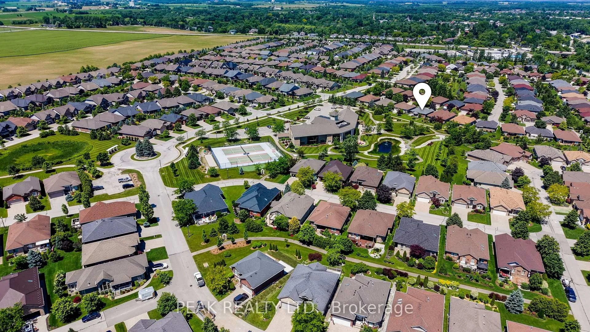 Photo 45 of 148 Devonshire Drive, Wilmot, New Hamburg — HOMEH