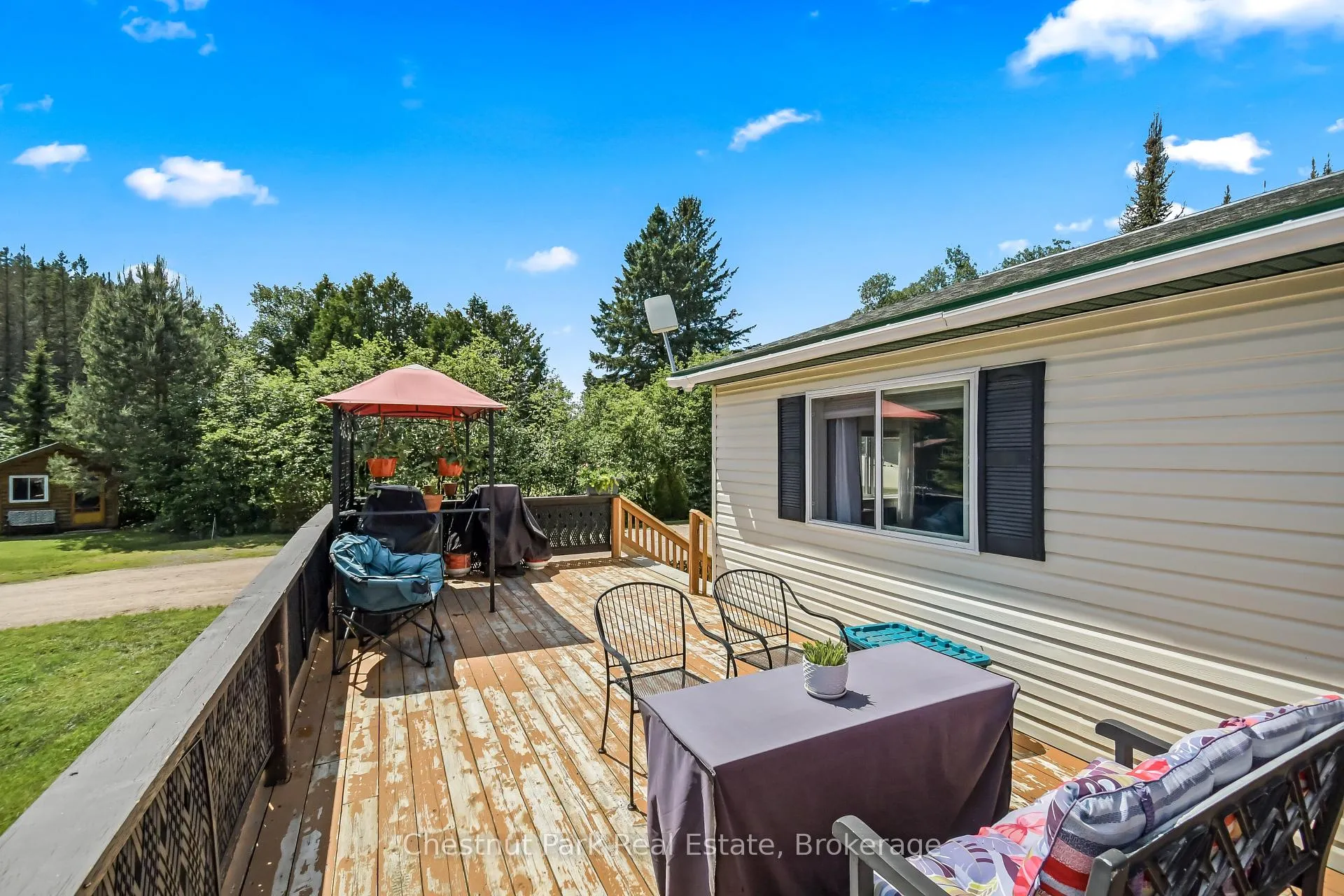Photo 17 of 37 Rose Drive, Kearney — HOMEH