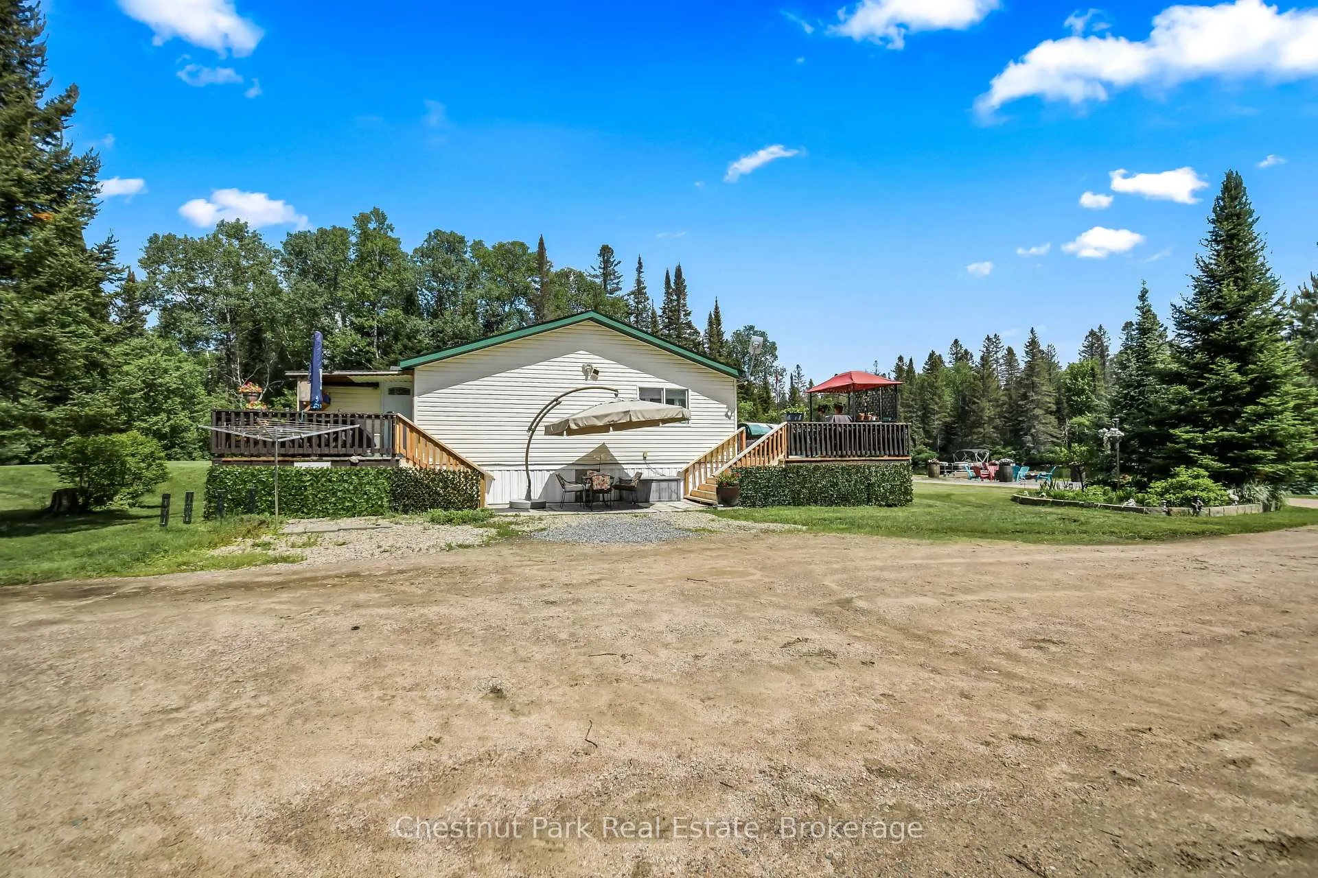 Photo 19 of 37 Rose Drive, Kearney — HOMEH