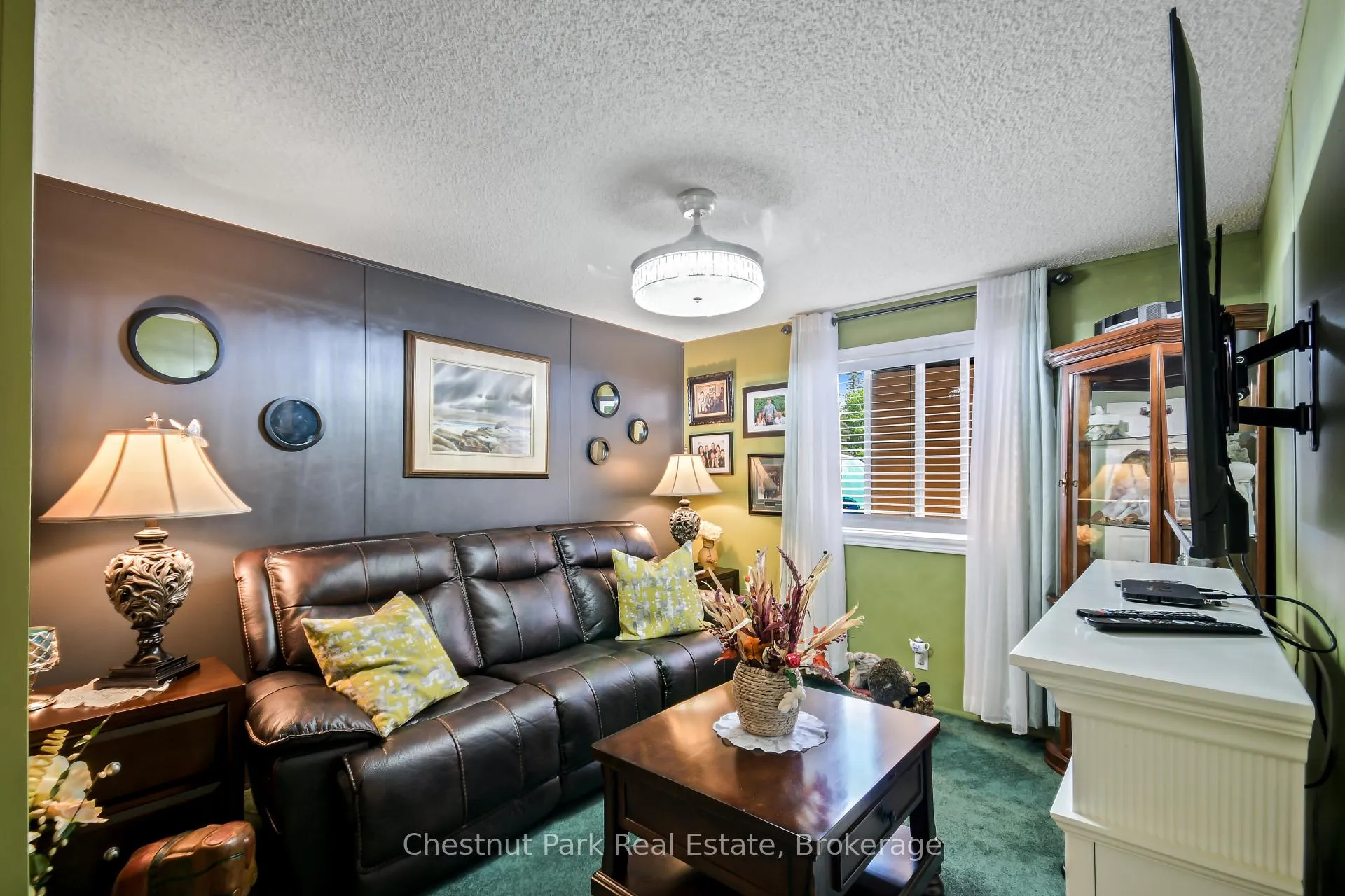 Photo 40 of 37 Rose Drive, Kearney — HOMEH