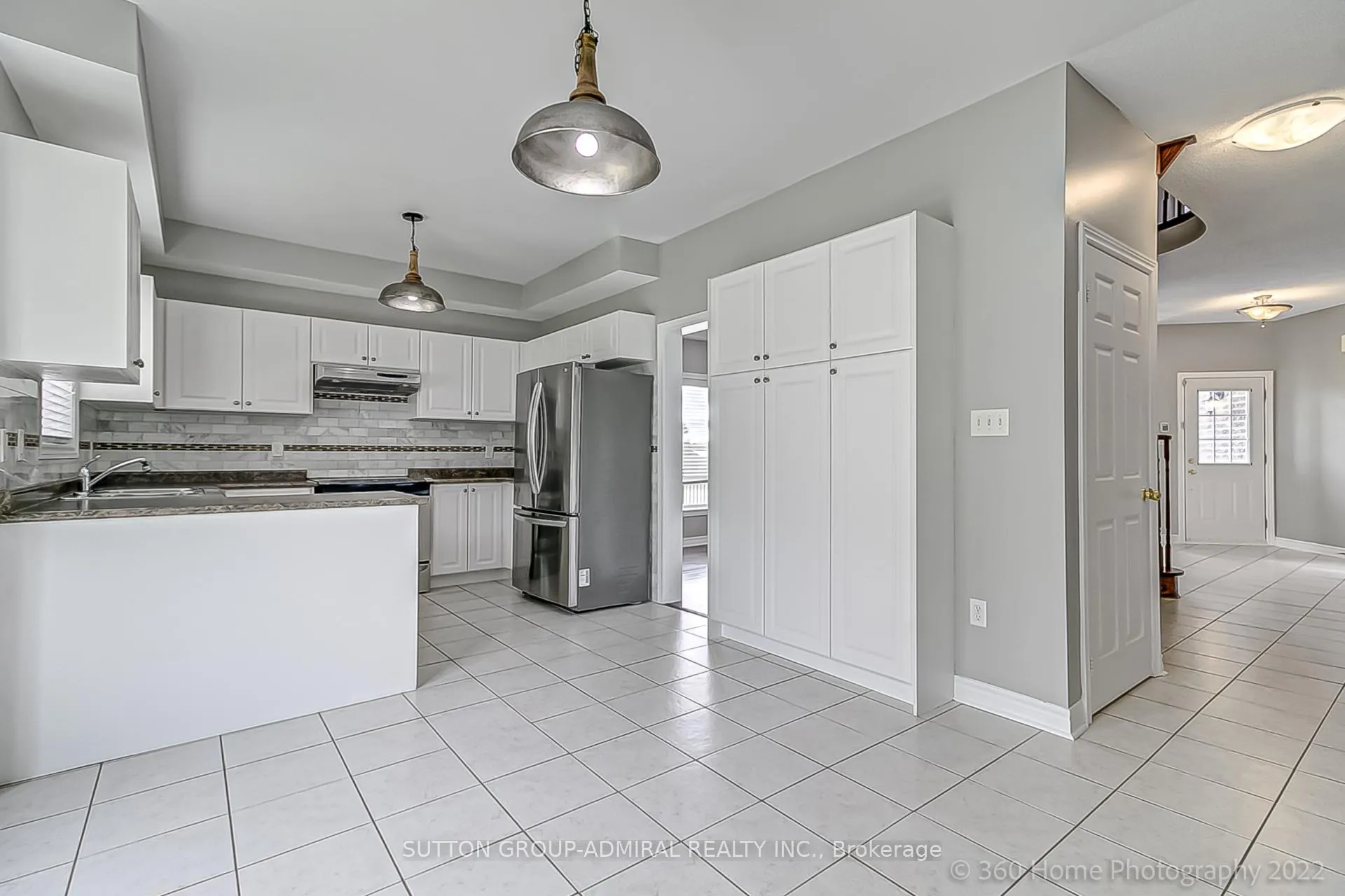 Photo 6 of 1294 Corm Street, Innisfil, Alcona — HOMEH