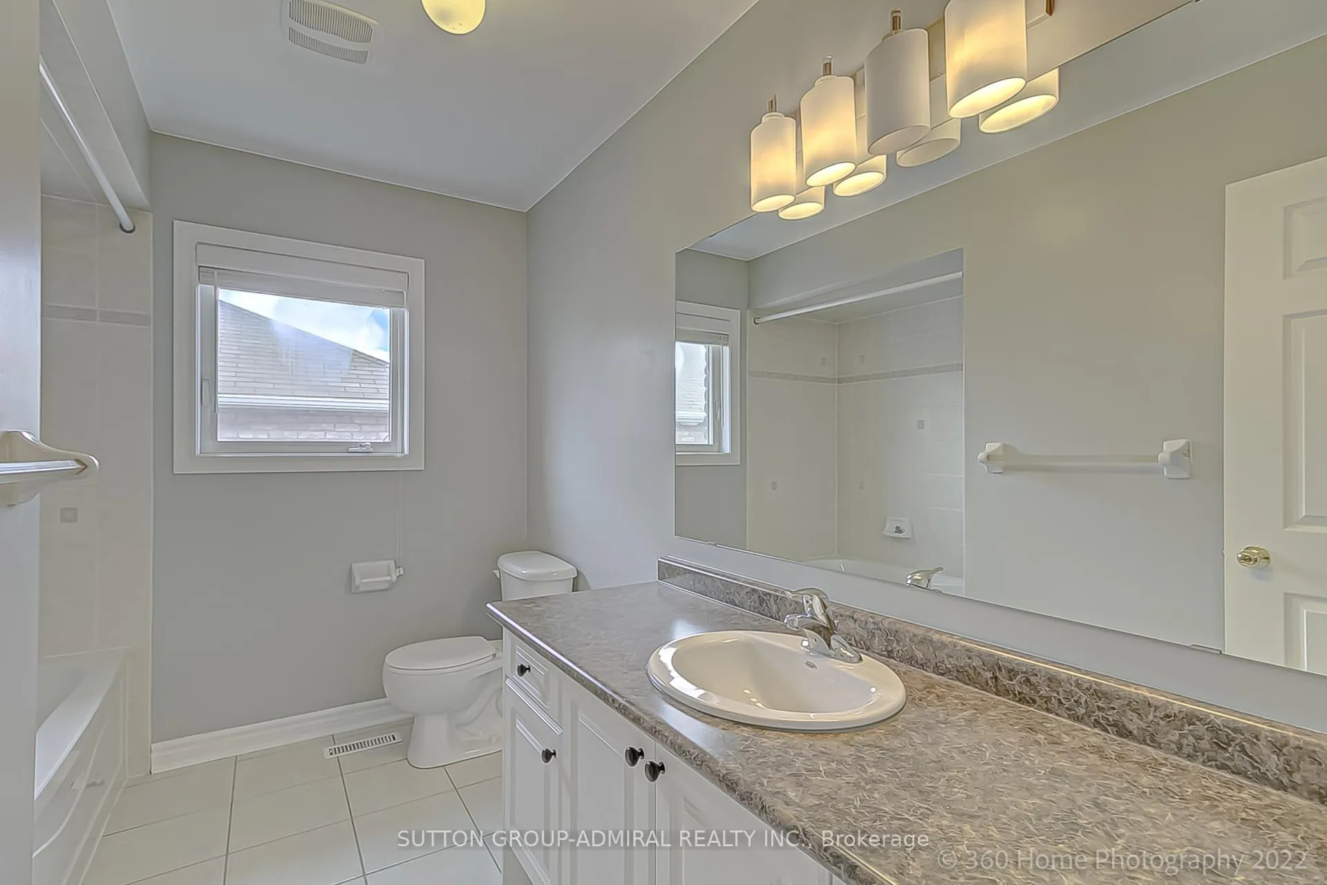 Photo 21 of 1294 Corm Street, Innisfil, Alcona — HOMEH