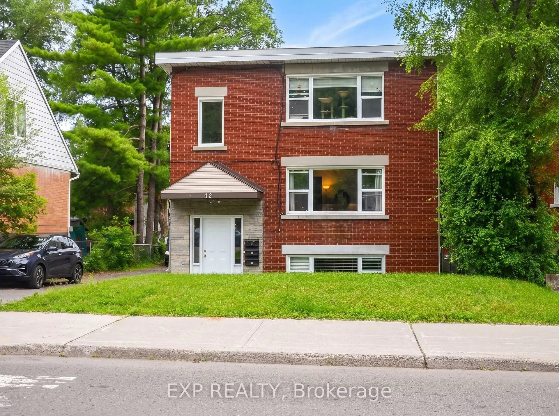 Photo 1 of 42 Lavergne Street, Ottawa, Vanier — HOMEH