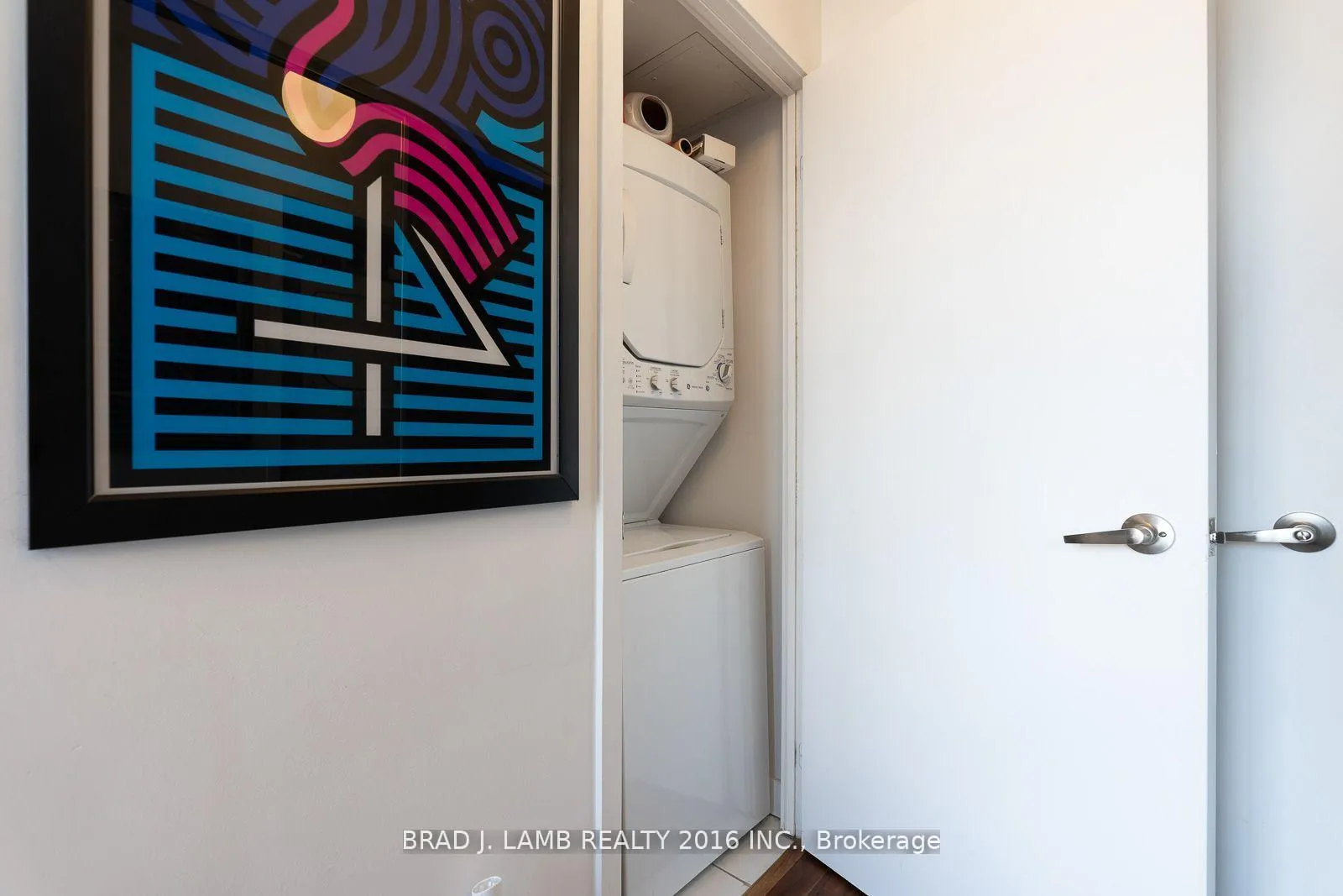 Photo 11 of Unit 417, 320 Richmond Street E, Toronto, Moss Park — HOMEH