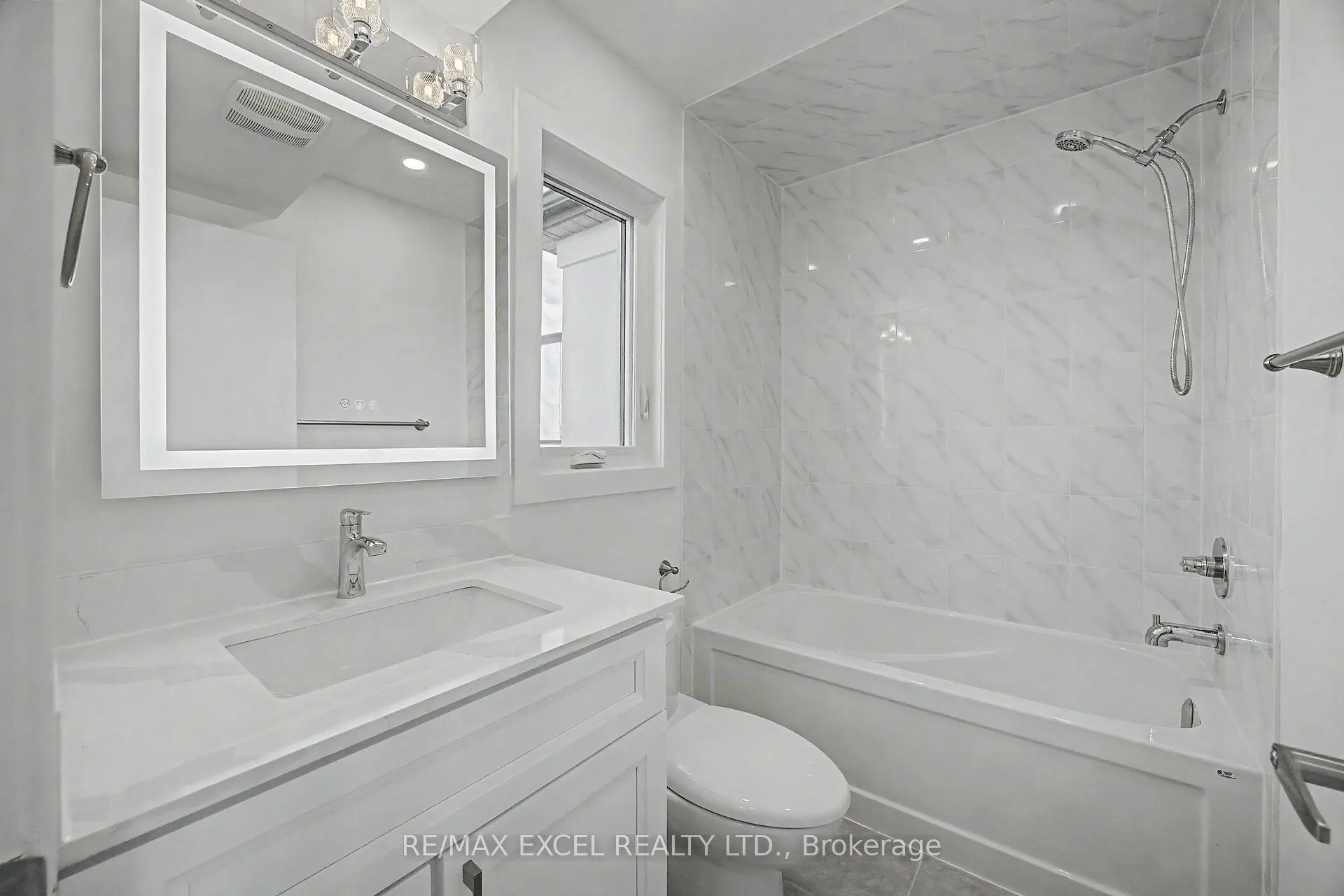 Photo 27 of 132 Elyse Court, Aurora, Bayview Northeast — HOMEH