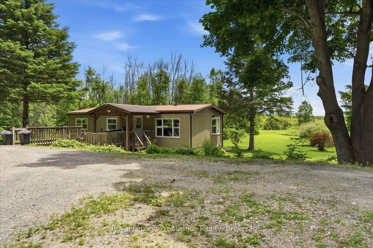 Photo 2 of 596 Courneya Road, Tweed, Hungerford (Twp) — HOMEH