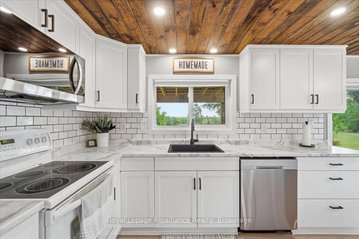 Photo 4 of 596 Courneya Road, Tweed, Hungerford (Twp) — HOMEH