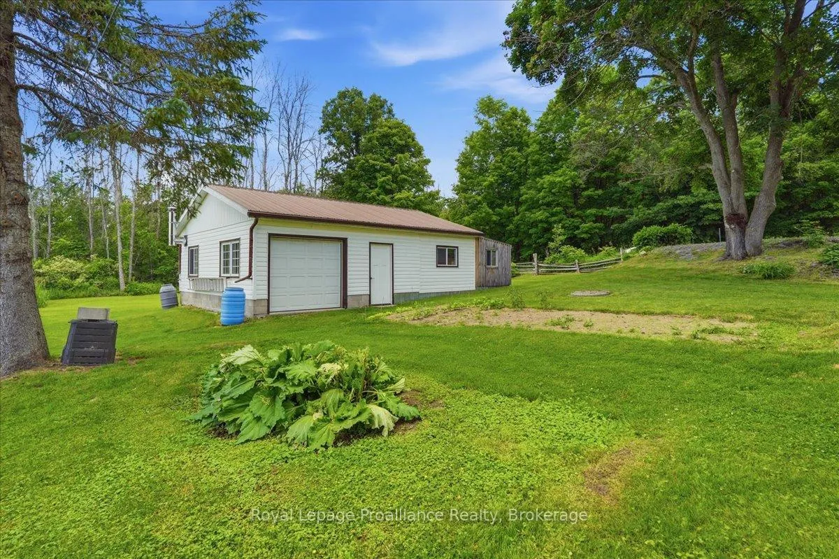 Photo 36 of 596 Courneya Road, Tweed, Hungerford (Twp) — HOMEH