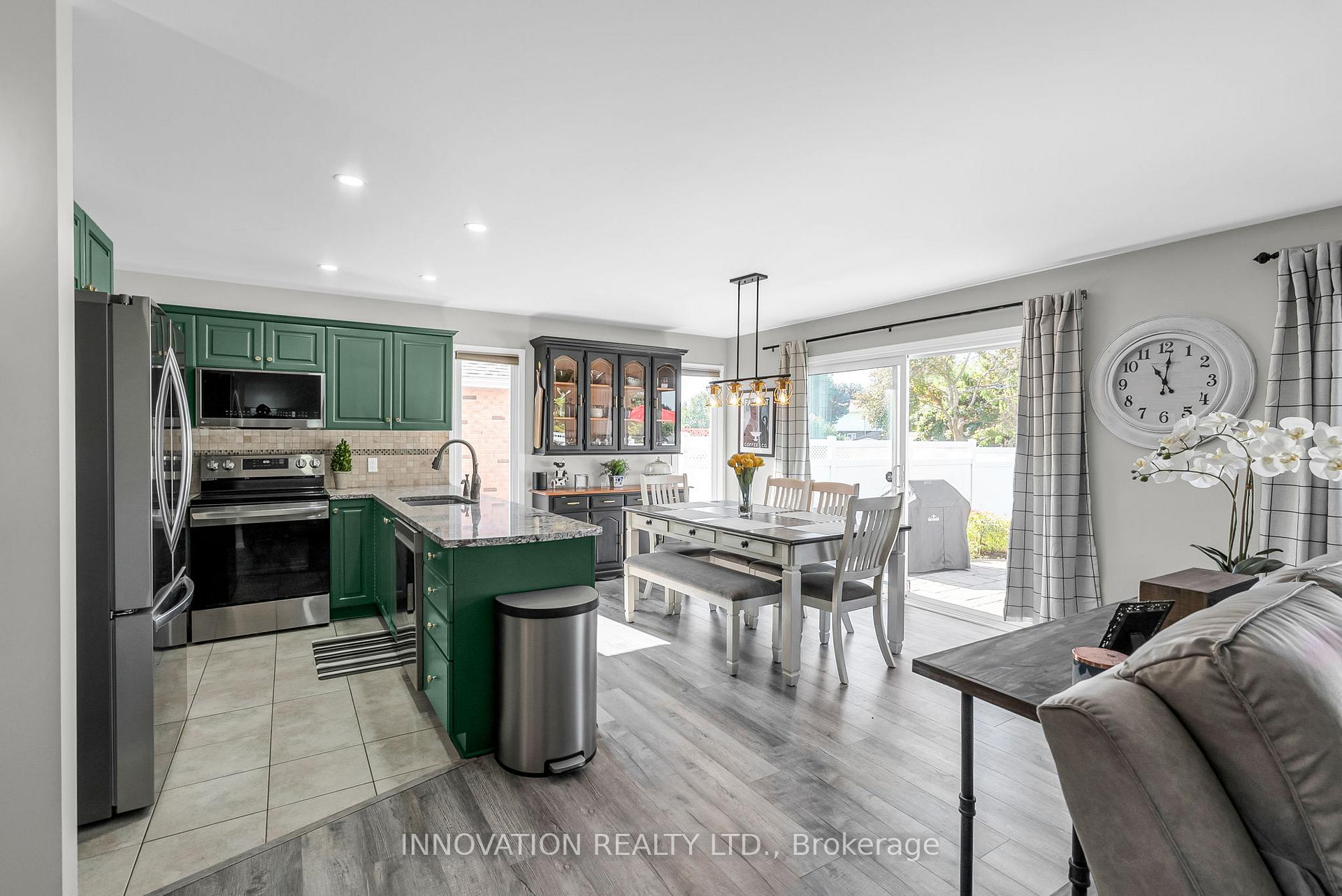 Photo 7 of 2032 Concorde Avenue, Cornwall — HOMEH