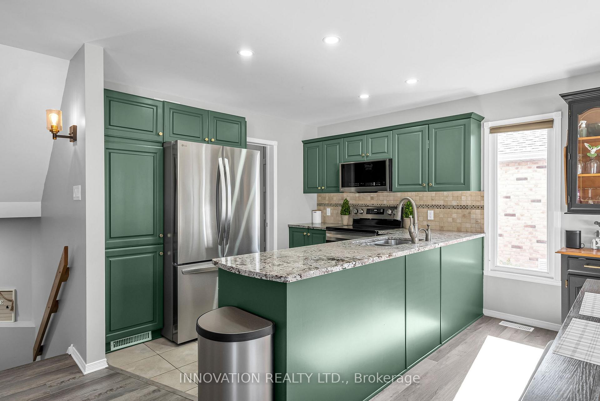 Photo 9 of 2032 Concorde Avenue, Cornwall — HOMEH