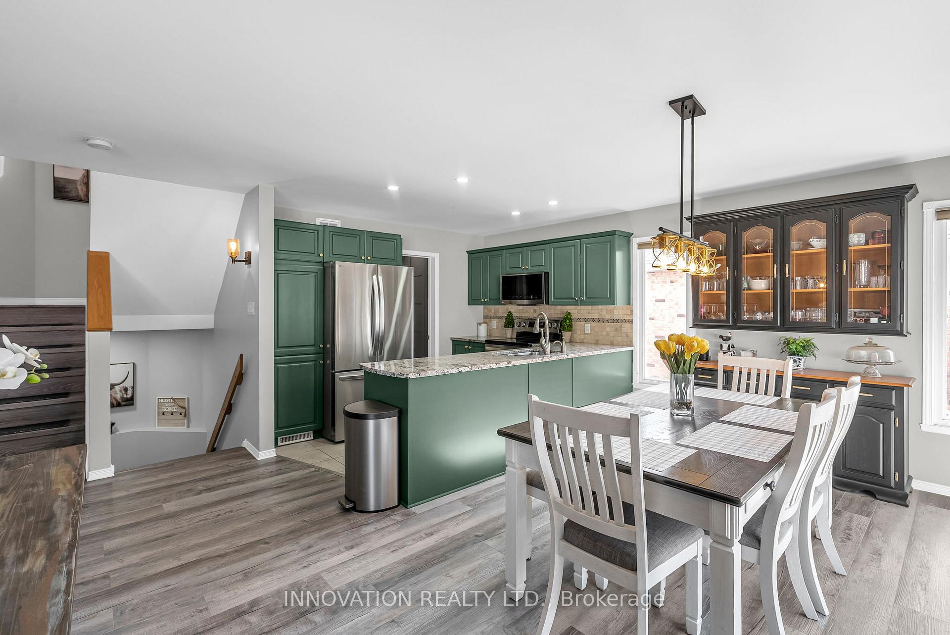Photo 10 of 2032 Concorde Avenue, Cornwall — HOMEH