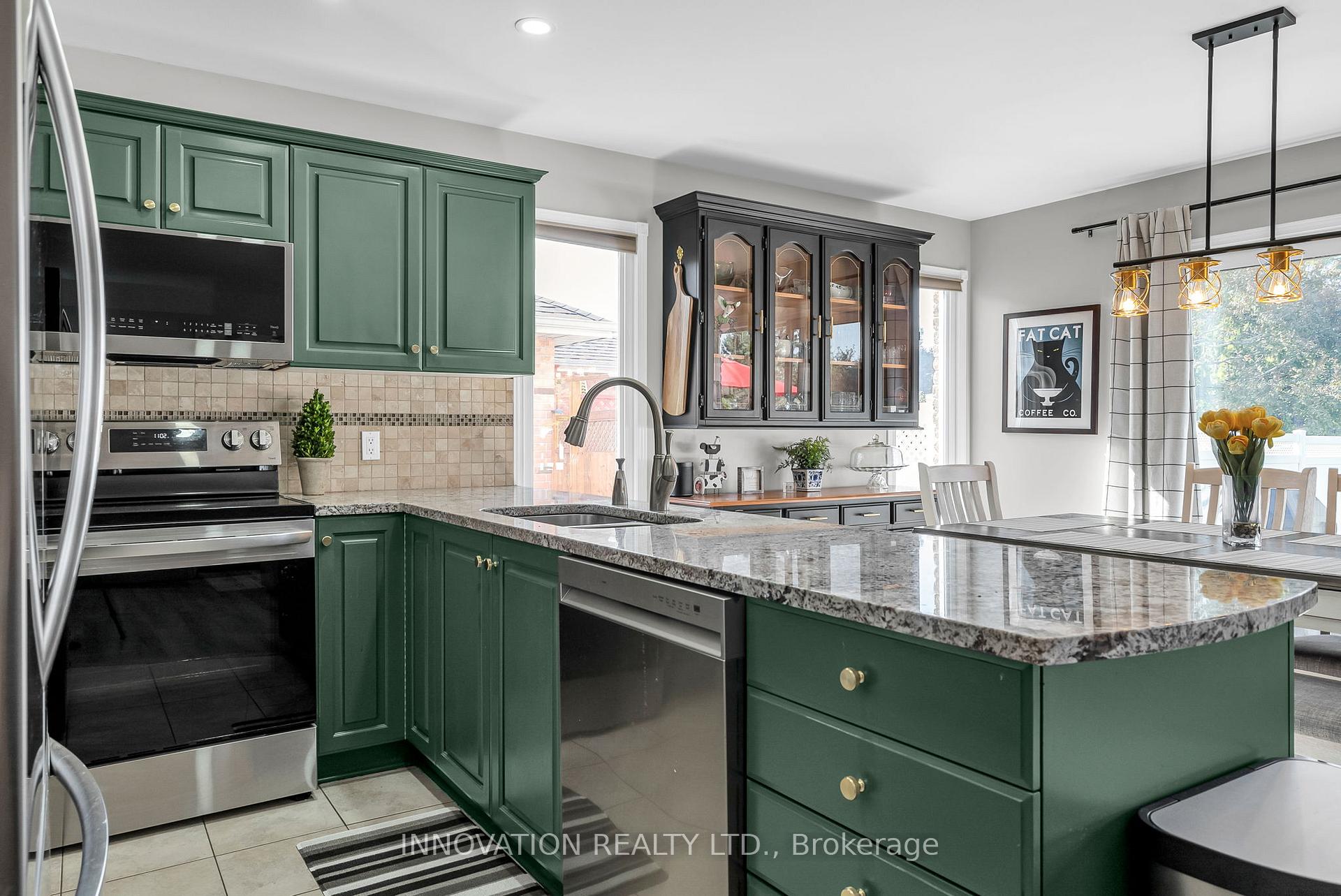 Photo 11 of 2032 Concorde Avenue, Cornwall — HOMEH