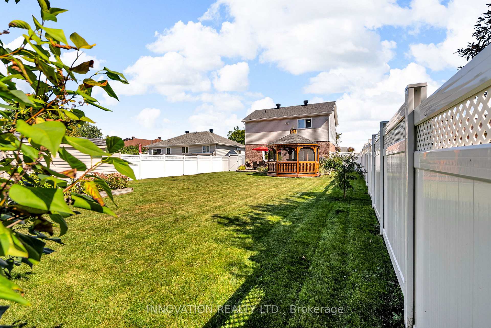 Photo 40 of 2032 Concorde Avenue, Cornwall — HOMEH