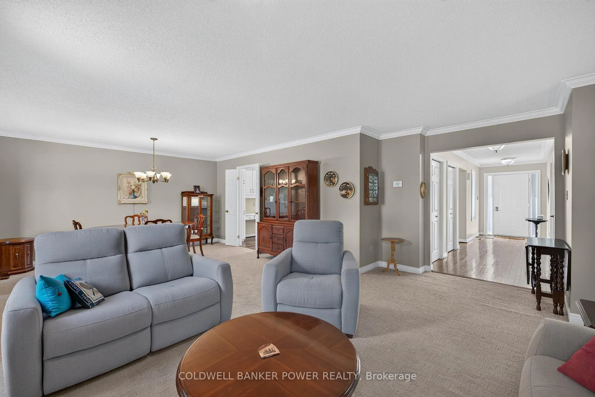 Photo 10 of Unit 53, 163 Pine Valley Drive, London, South N — HOMEH