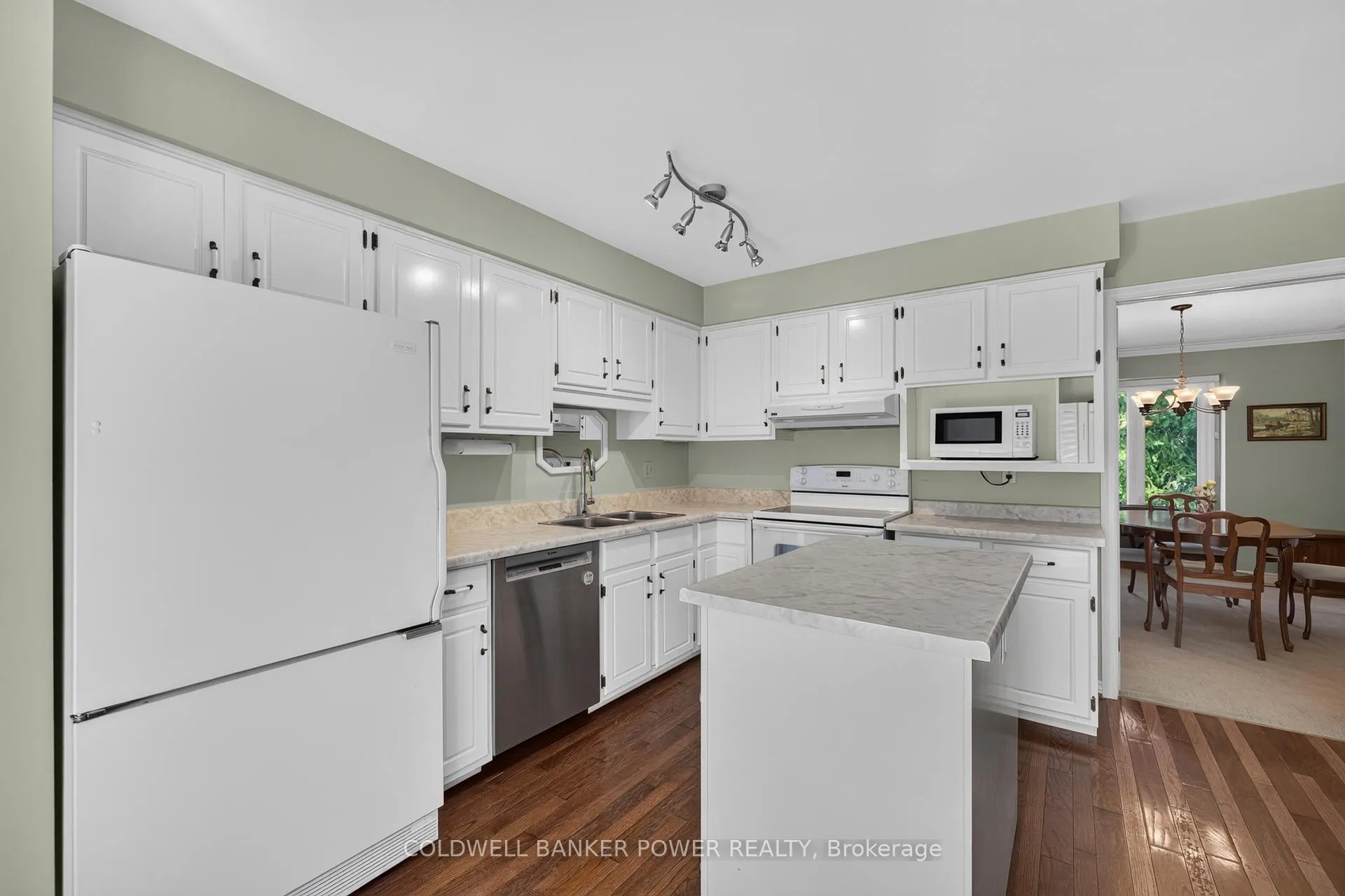 Photo 16 of Unit 53, 163 Pine Valley Drive, London, South N — HOMEH