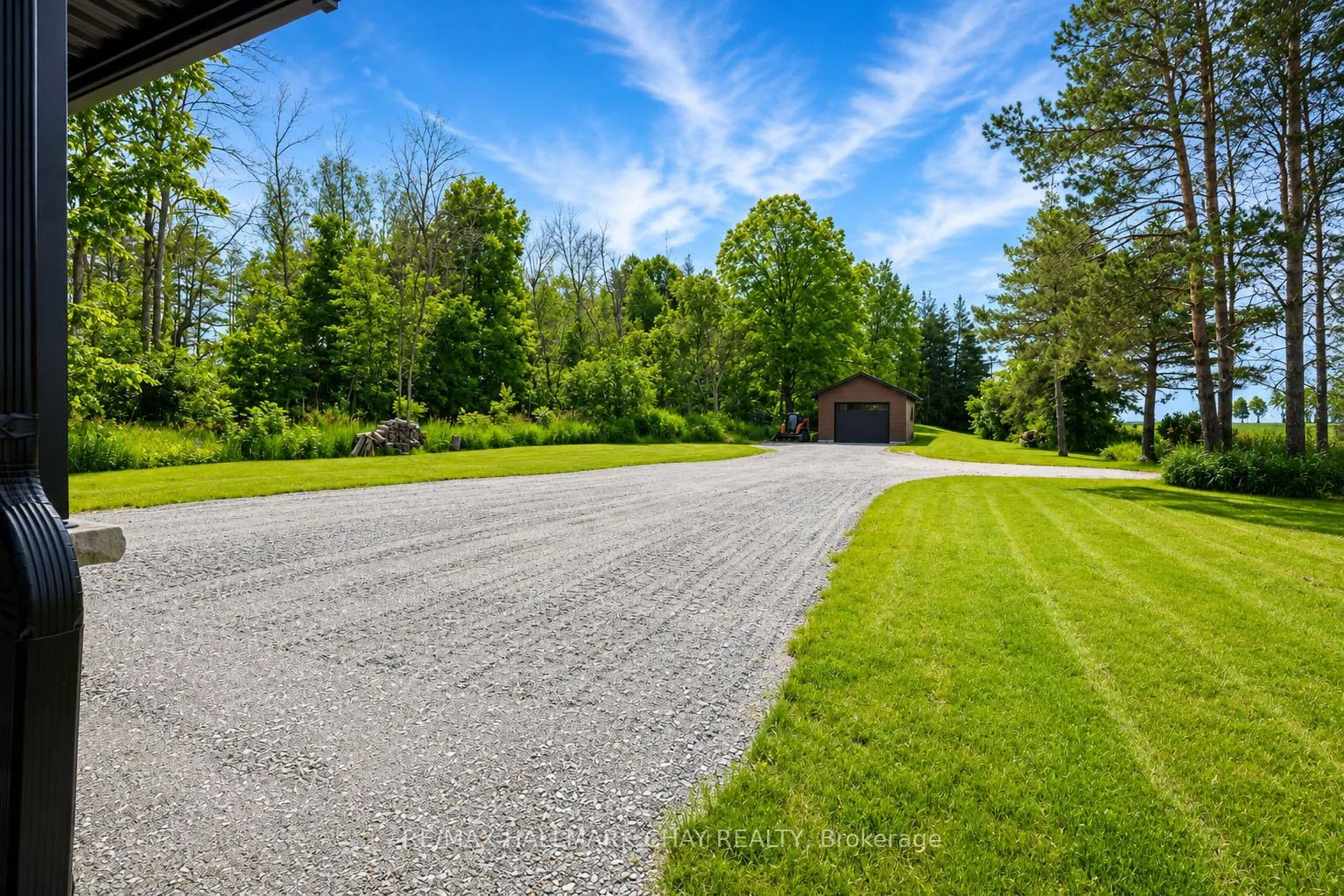 Photo 45 of 1573 County 6 Road S, Springwater, Rural Springwater — HOMEH