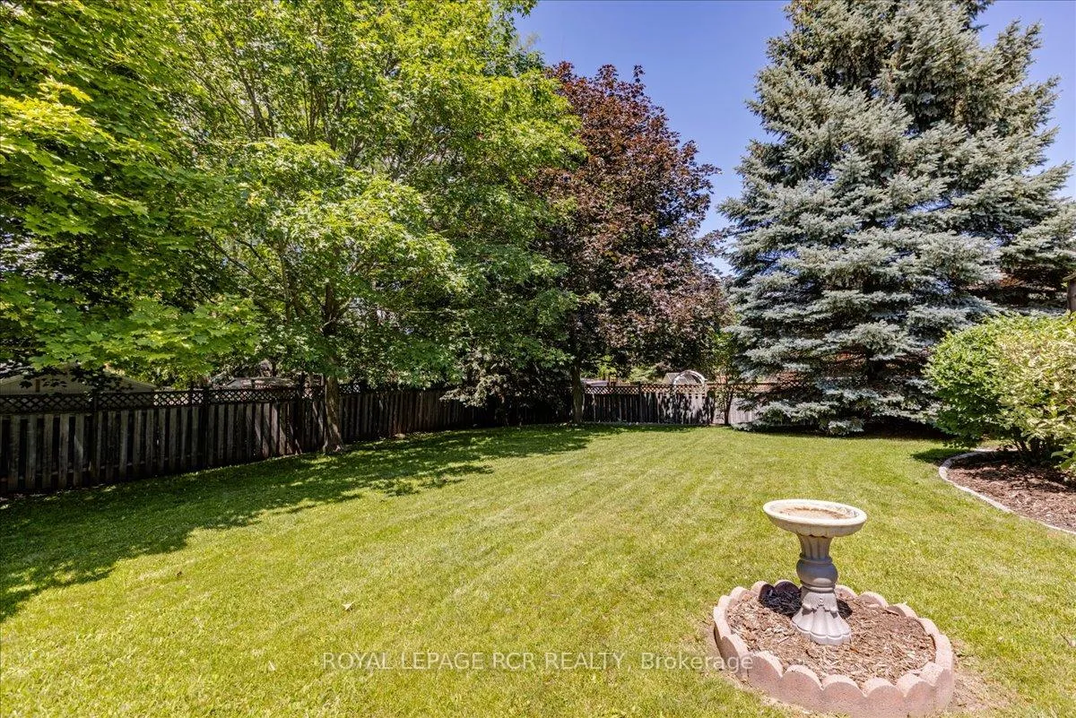 Photo 27 of 104 Carrick Avenue, Georgina, Keswick North — HOMEH