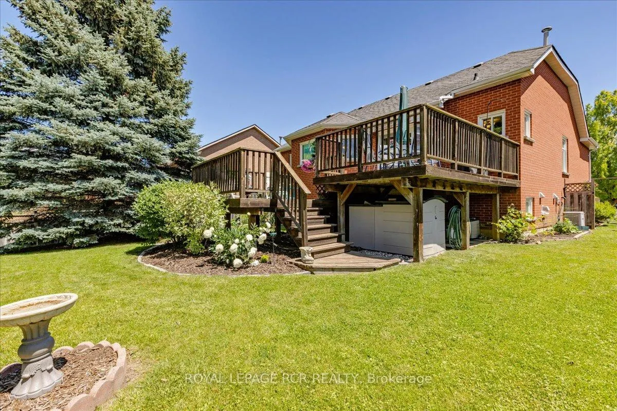 Photo 28 of 104 Carrick Avenue, Georgina, Keswick North — HOMEH