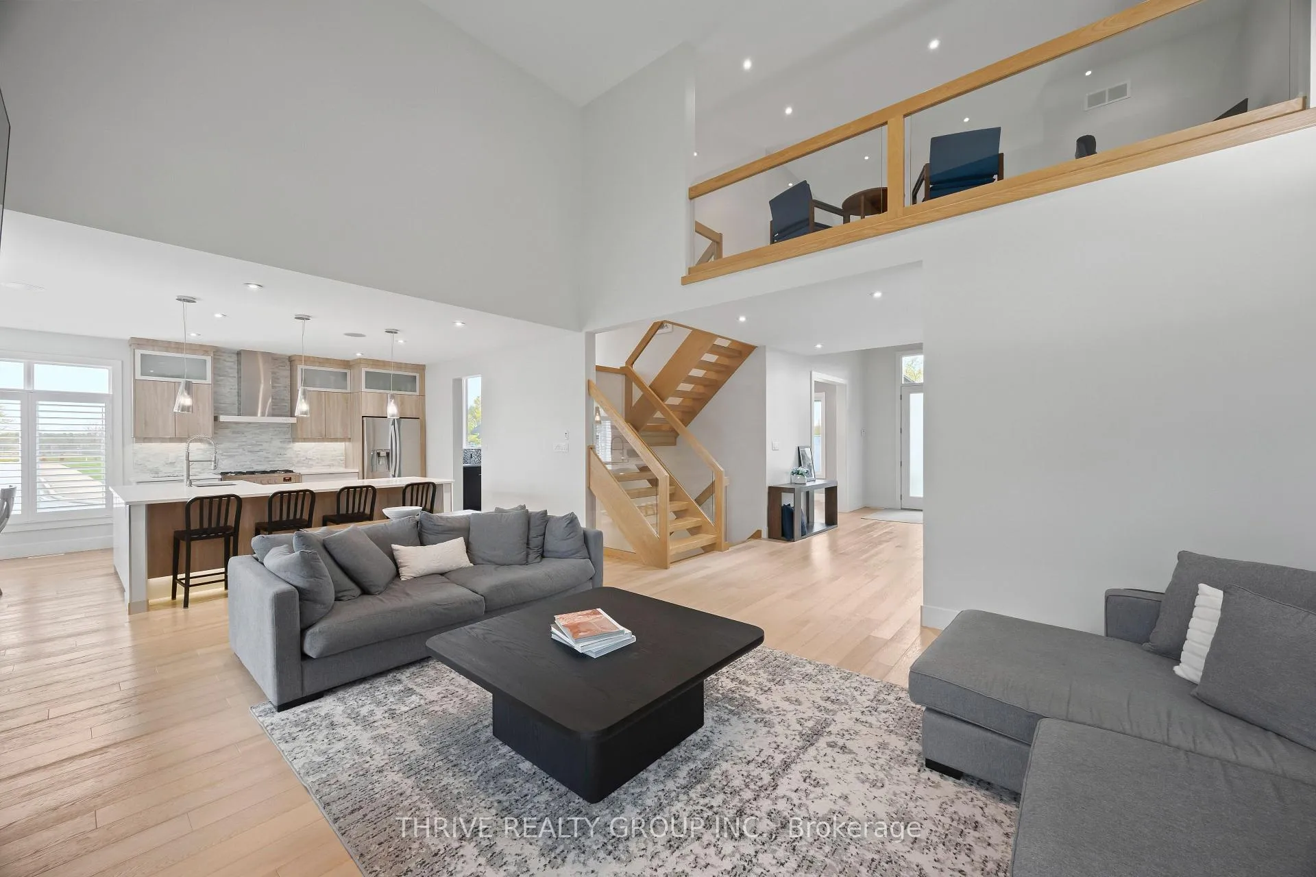 Photo 10 of 6537 Old Garrison Boulevard, London, South V — HOMEH
