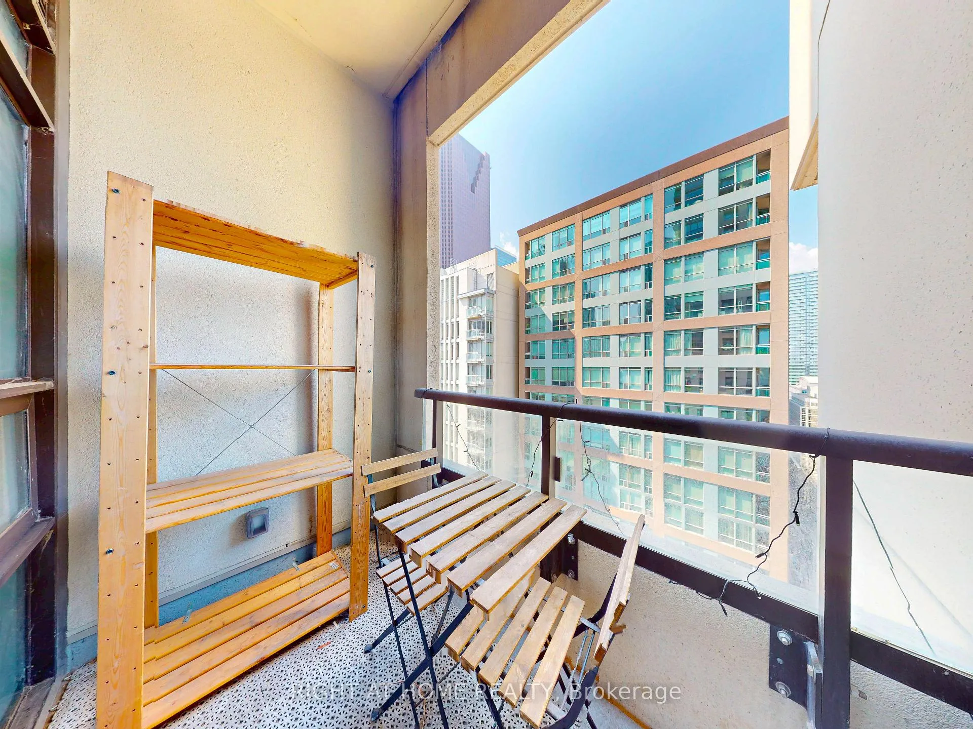 Photo 10 of Unit 1904, 88 Scott Street, Toronto, Church-Yonge Corridor — HOMEH