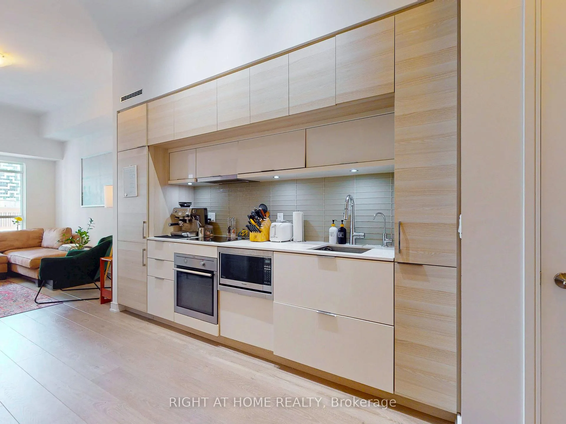 Photo 12 of Unit 1904, 88 Scott Street, Toronto, Church-Yonge Corridor — HOMEH