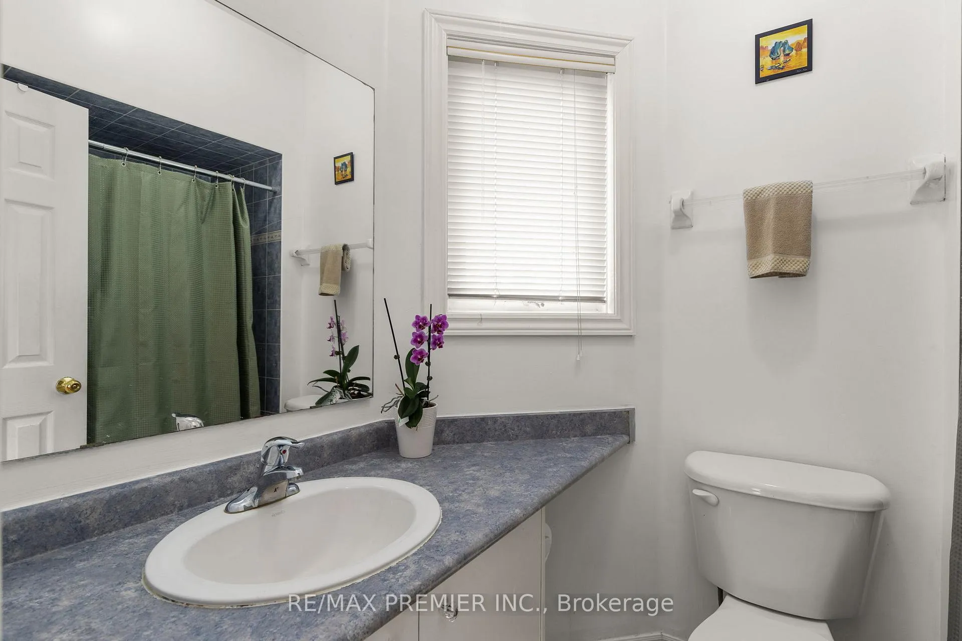 Photo 19 of 5 Humber Street, Barrie, Ardagh — HOMEH