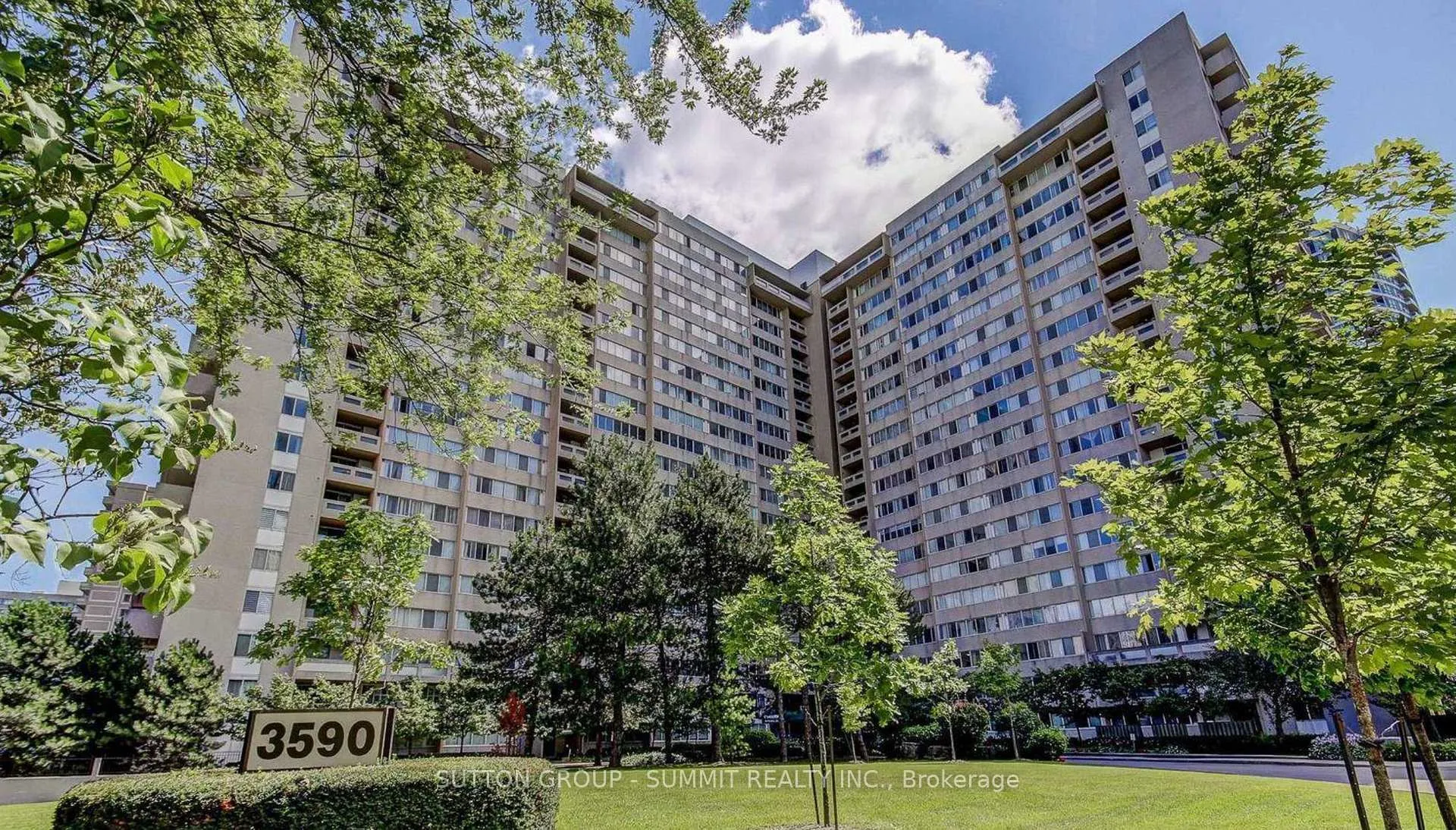 Photo 1 of Unit 408, 3590 Kaneff Crescent, Mississauga, Mississauga Valleys — HOMEH
