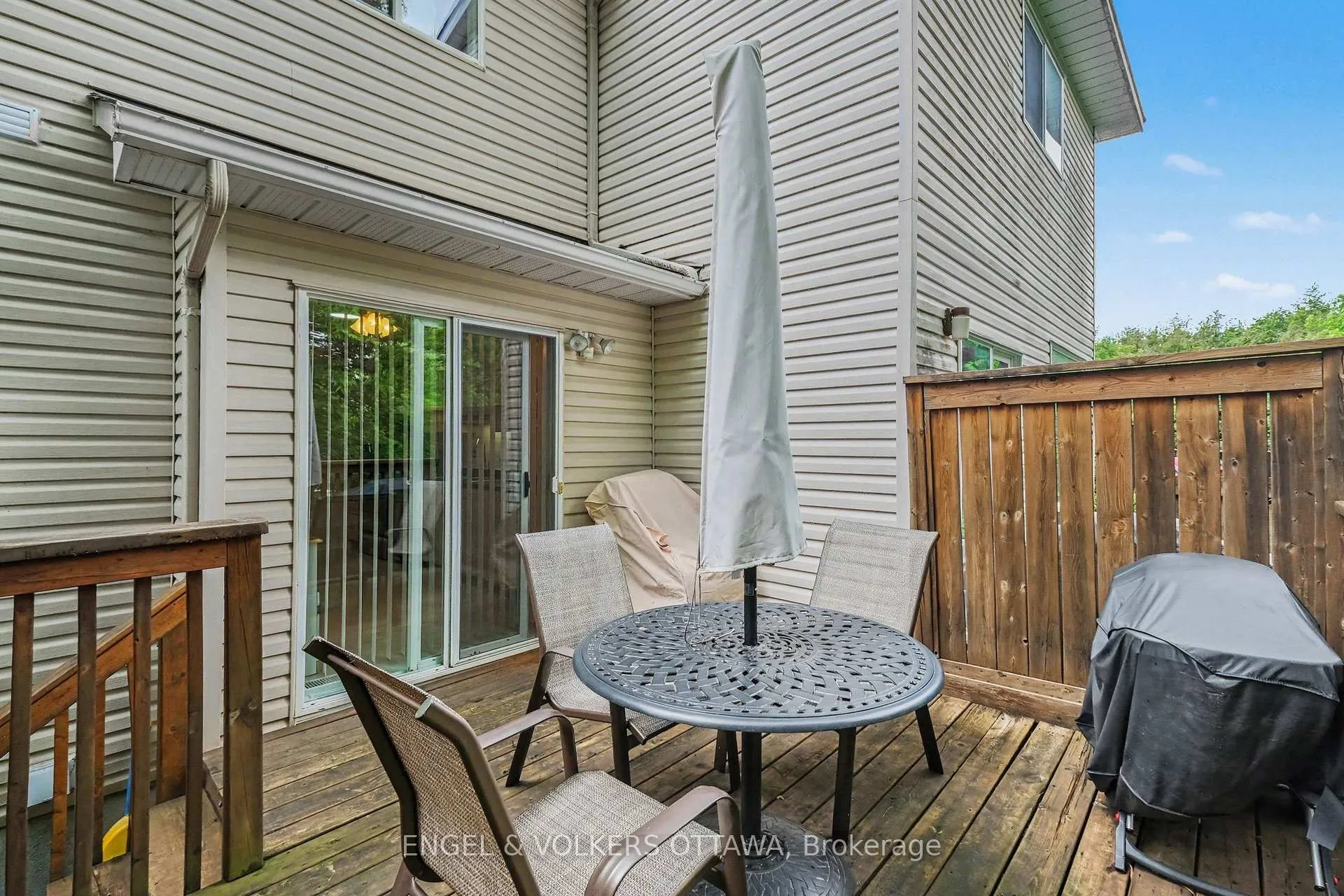 Photo 38 of 19 Riverbank Court, Ottawa, Stittsville (Central) — HOMEH