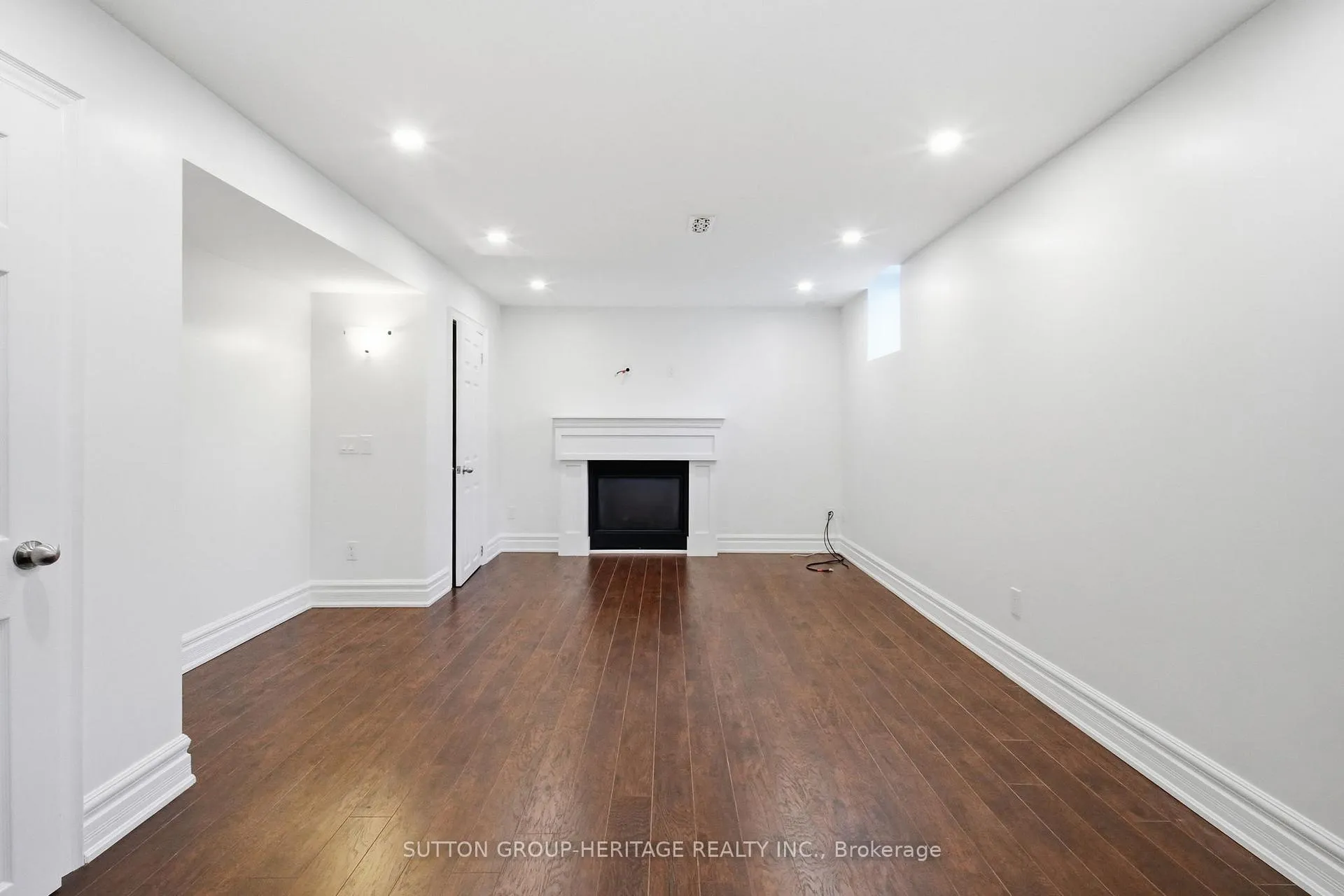 Photo 35 of 58 Gerry Ravary Place, Whitby, Brooklin — HOMEH