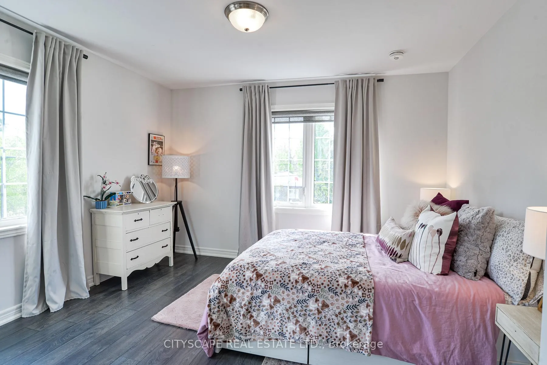 Photo 18 of 248 James Street E, Orillia — HOMEH
