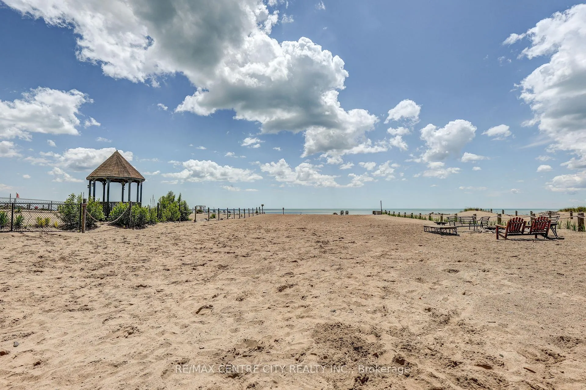 Photo 17 of Unit D, 444D Edith Cavell Boulevard, Central Elgin, Port Stanley — HOMEH