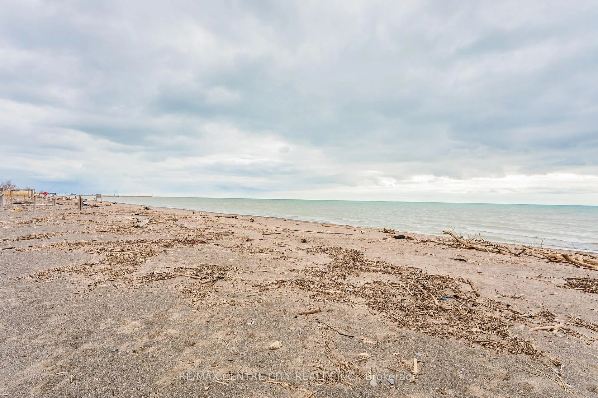 Photo 22 of Unit D, 444D Edith Cavell Boulevard, Central Elgin, Port Stanley — HOMEH