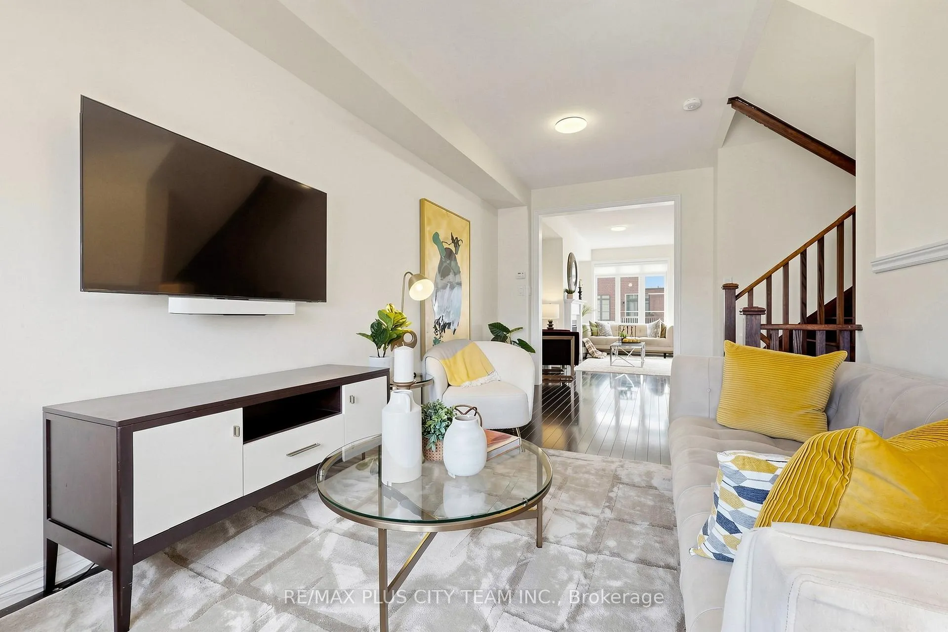 Photo 5 of 81 Allegranza Avenue, Vaughan, Vellore Village — HOMEH