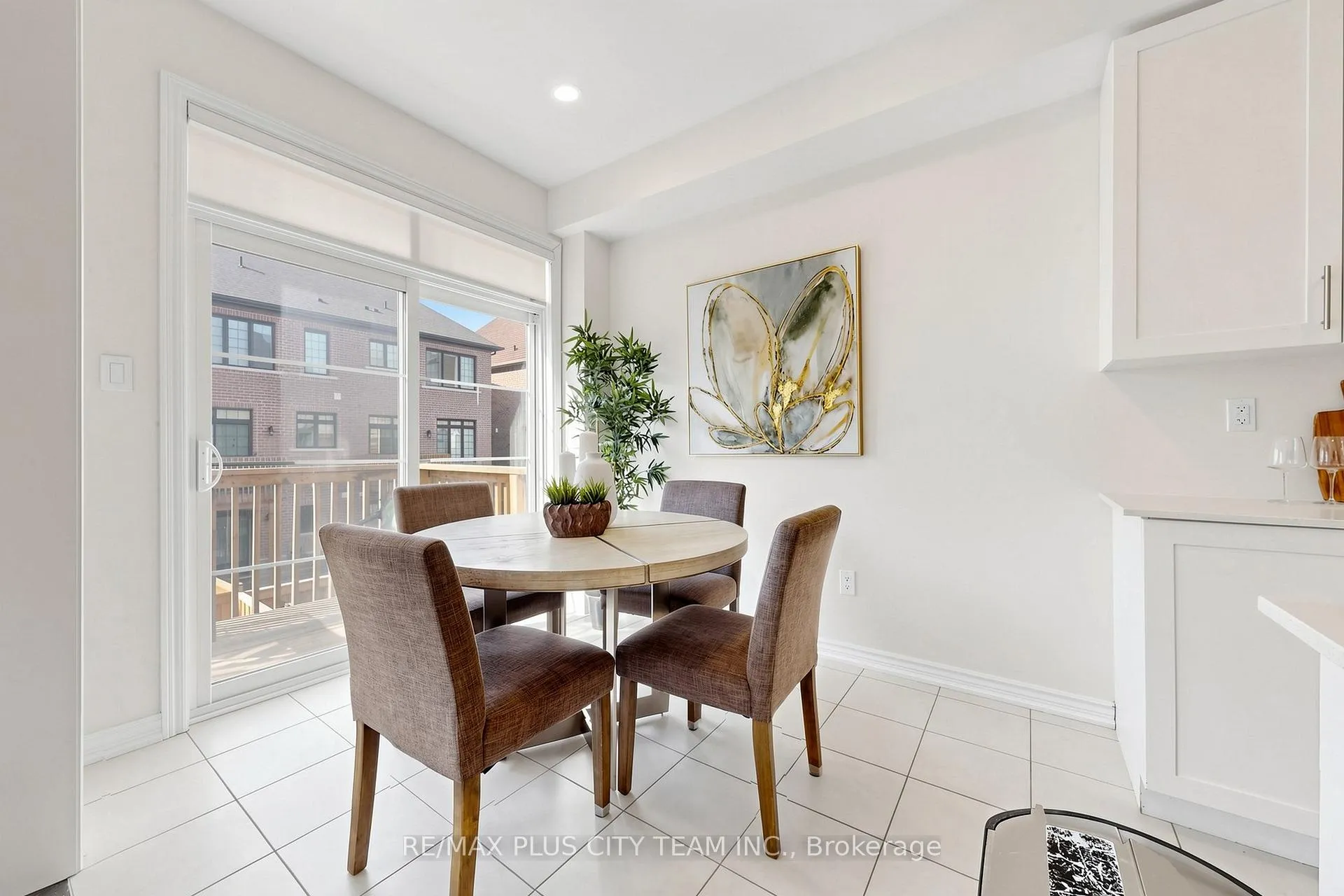 Photo 12 of 81 Allegranza Avenue, Vaughan, Vellore Village — HOMEH