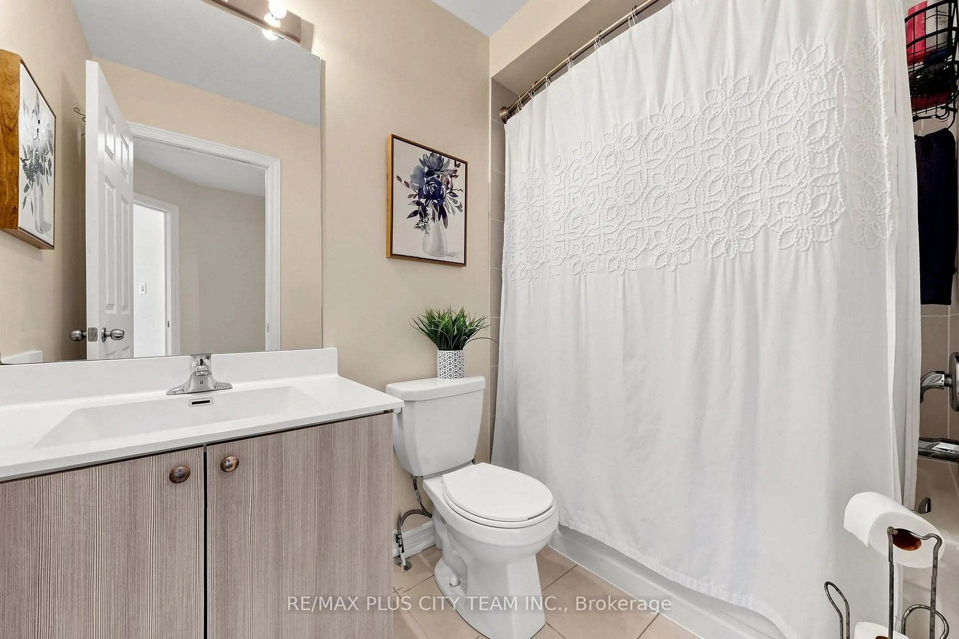 Photo 29 of 81 Allegranza Avenue, Vaughan, Vellore Village — HOMEH