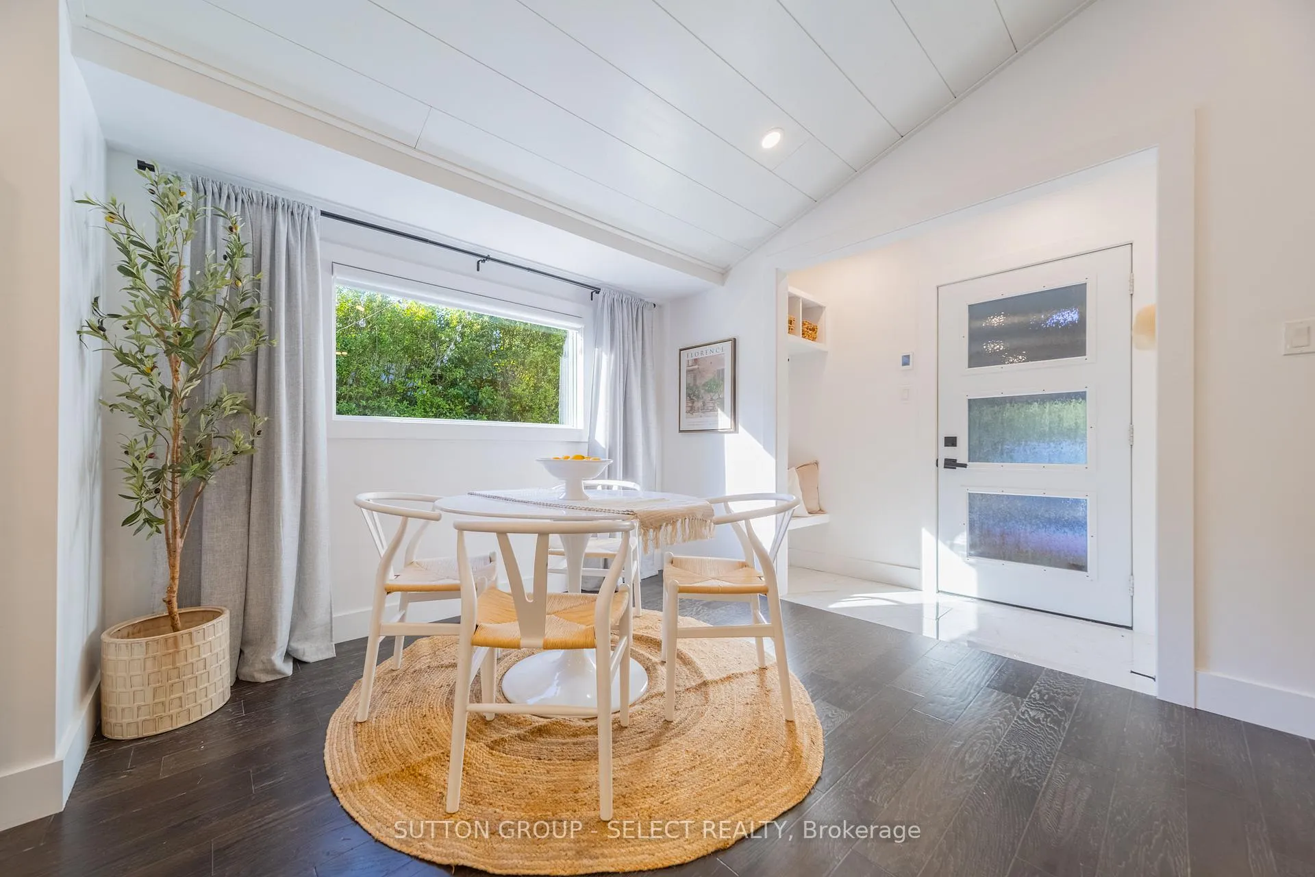 Photo 18 of 1615 Sharon Drive, London, North A — HOMEH