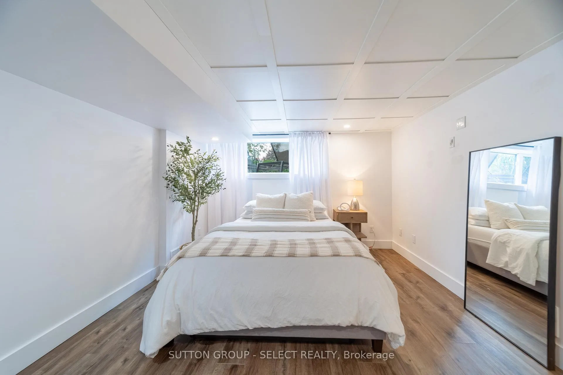 Photo 32 of 1615 Sharon Drive, London, North A — HOMEH