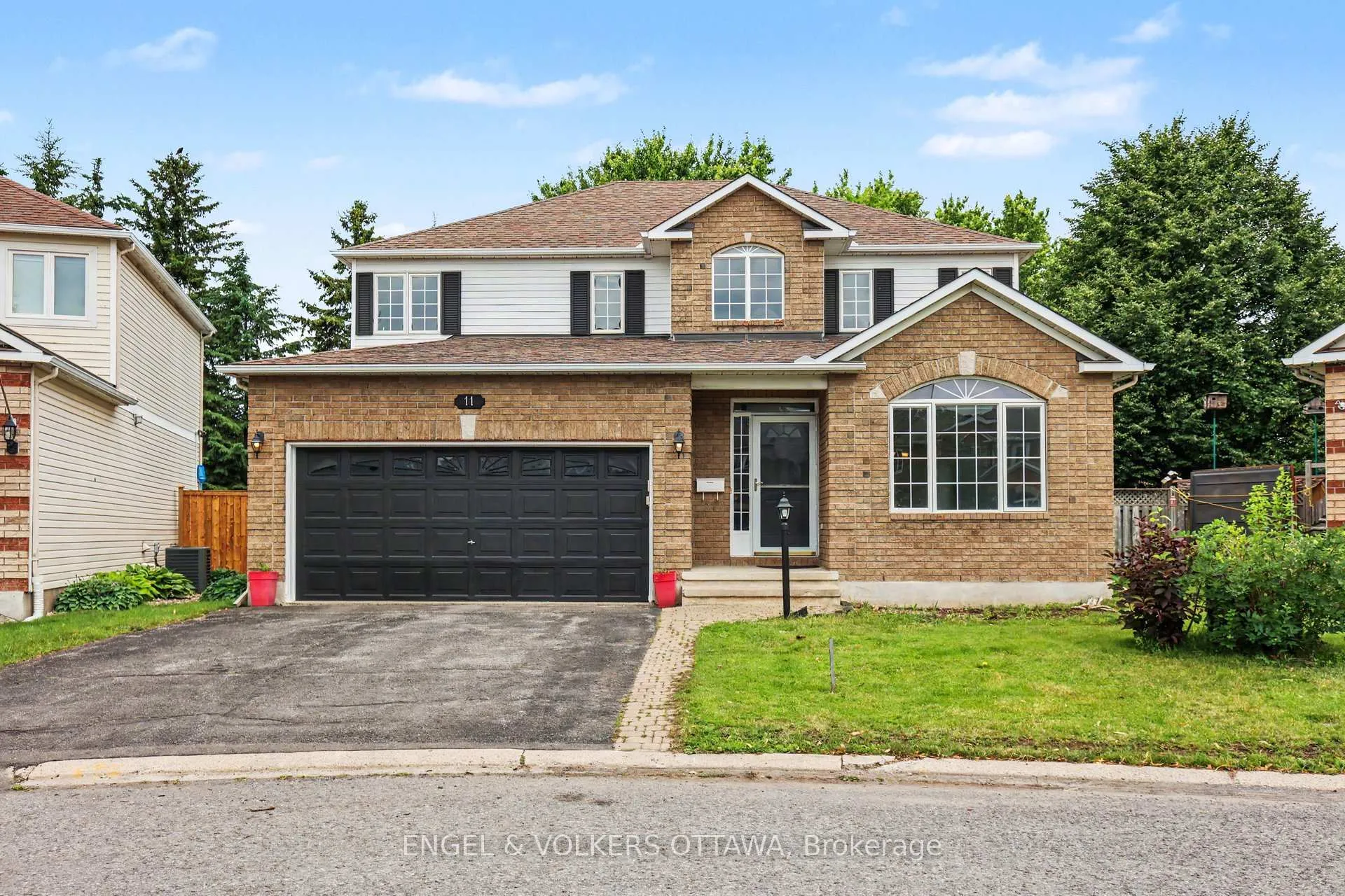Front of 11 Glenrose Court