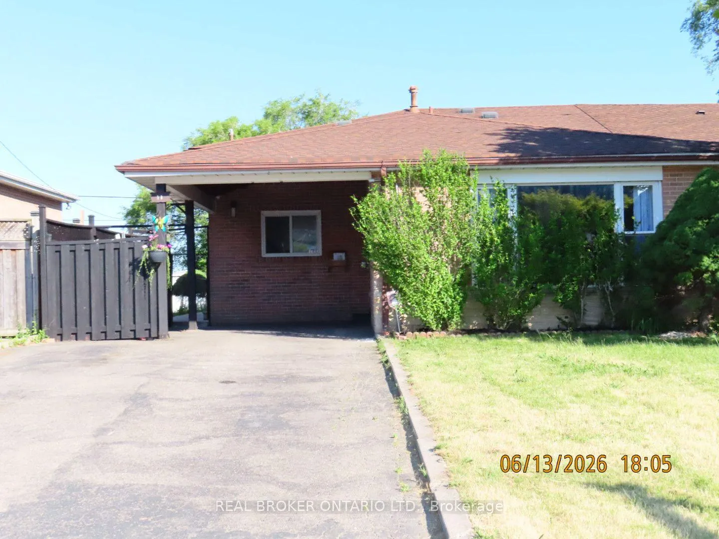 Photo 33 of 11 Cathcart Crescent, Brampton, Avondale — HOMEH