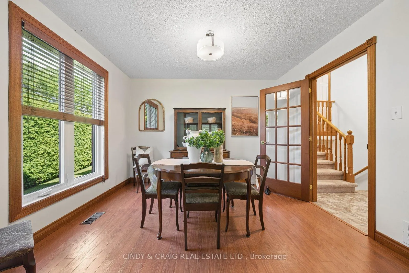 Photo 6 of 34 Cloverfield Street, Clarington, Courtice — HOMEH
